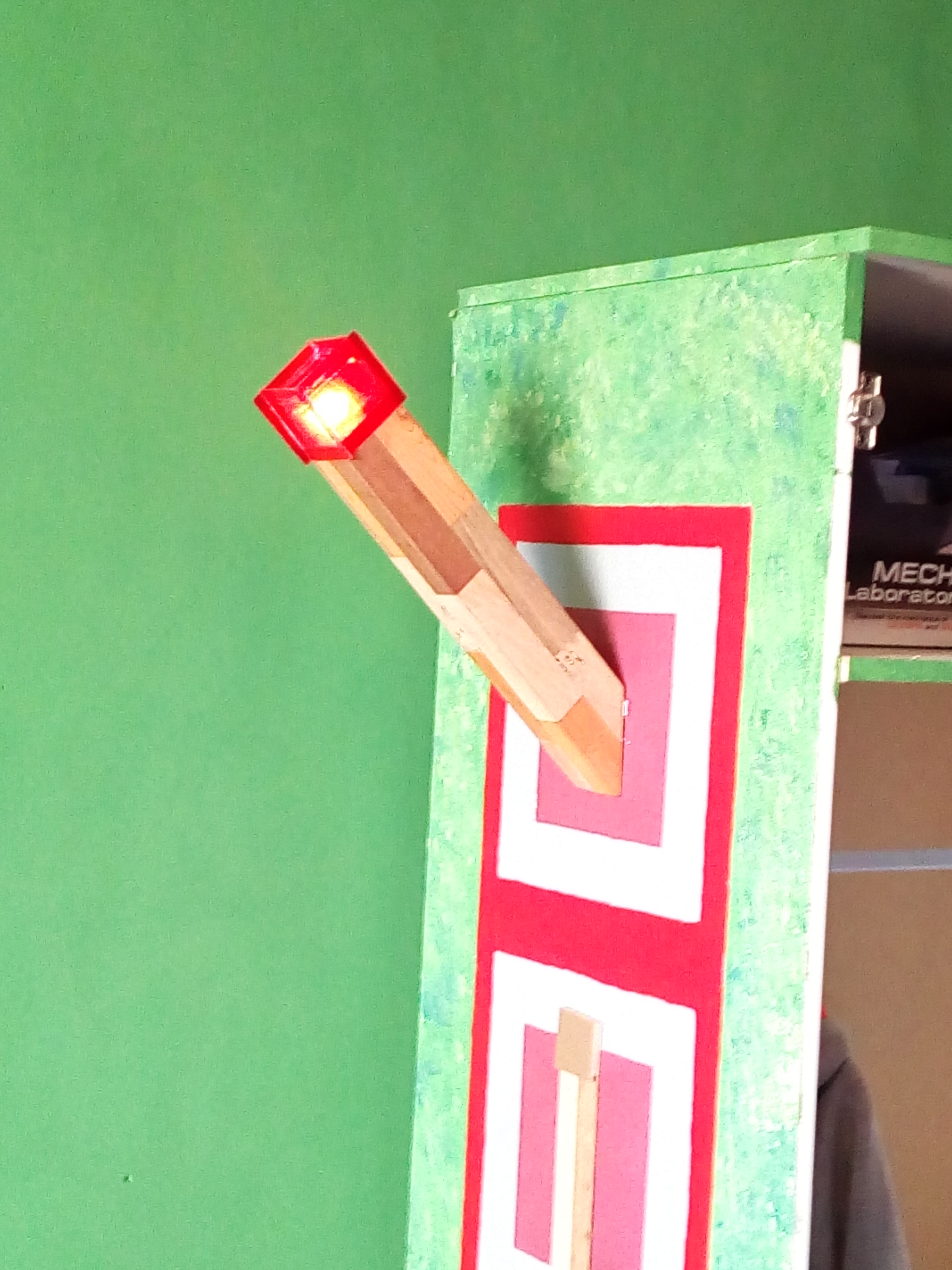Portable Minecraft Torch 5 Steps (with Pictures) Instructables