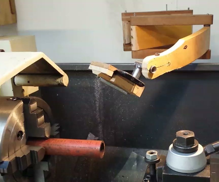 Camera Phone Lathe Crocodile