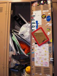 How to Organize Your Locker : 10 Steps - Instructables