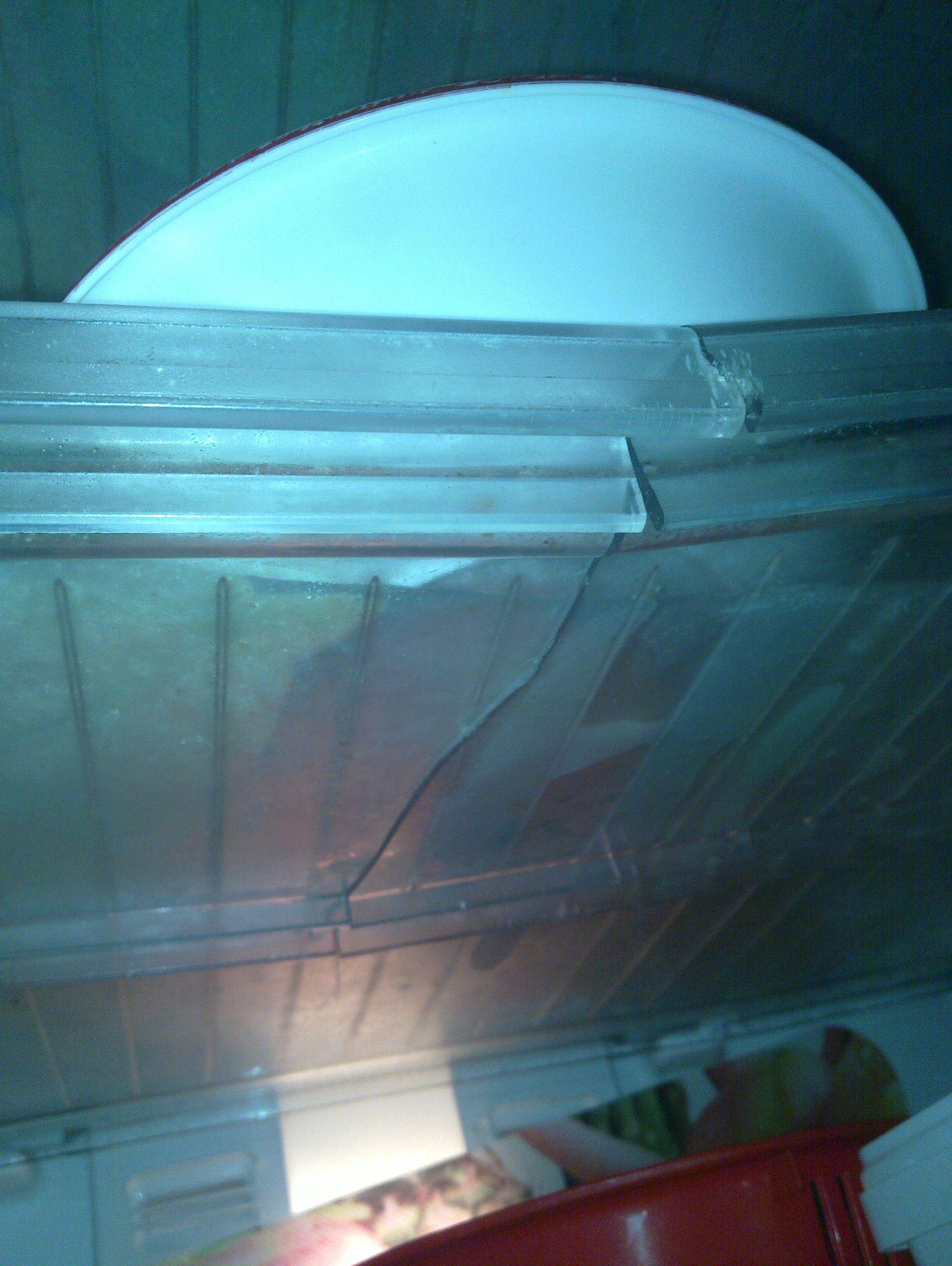 Fixing Broken Refrigerator Shelf With SUGRU. 4 Steps Instructables