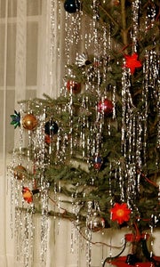 Now It's Time for Stencil & Ball Ornaments