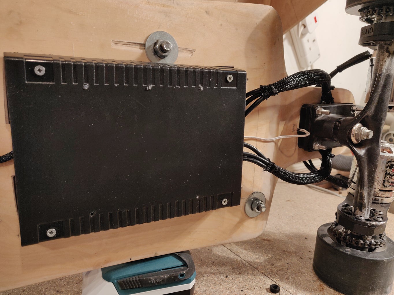 FIRST DIY ELECTRIC SKATEBOARD BUILD Circuit Diagram