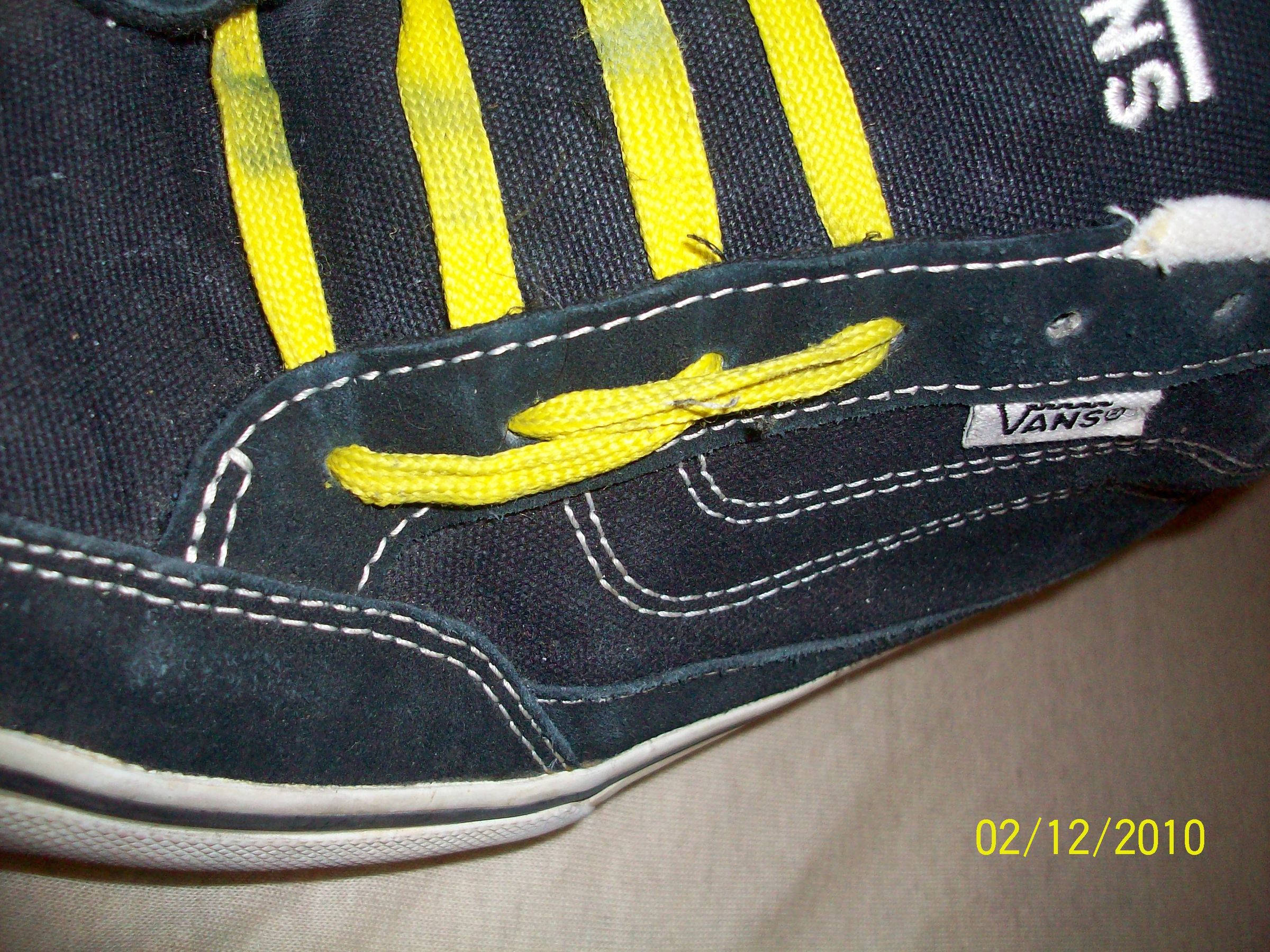 Reuse Bike Inner Tubes for Shoelaces (and Bonus Lacing Idea) 11