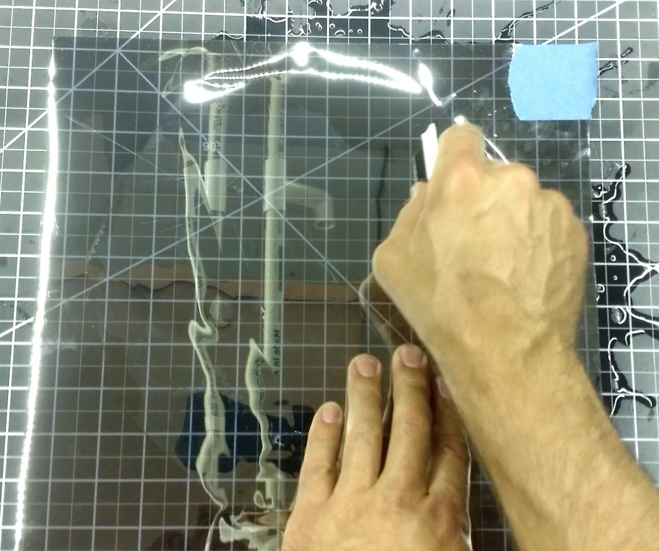 How to Apply 2Way Mirror Film on Glass and Plexiglass 7 Steps (with