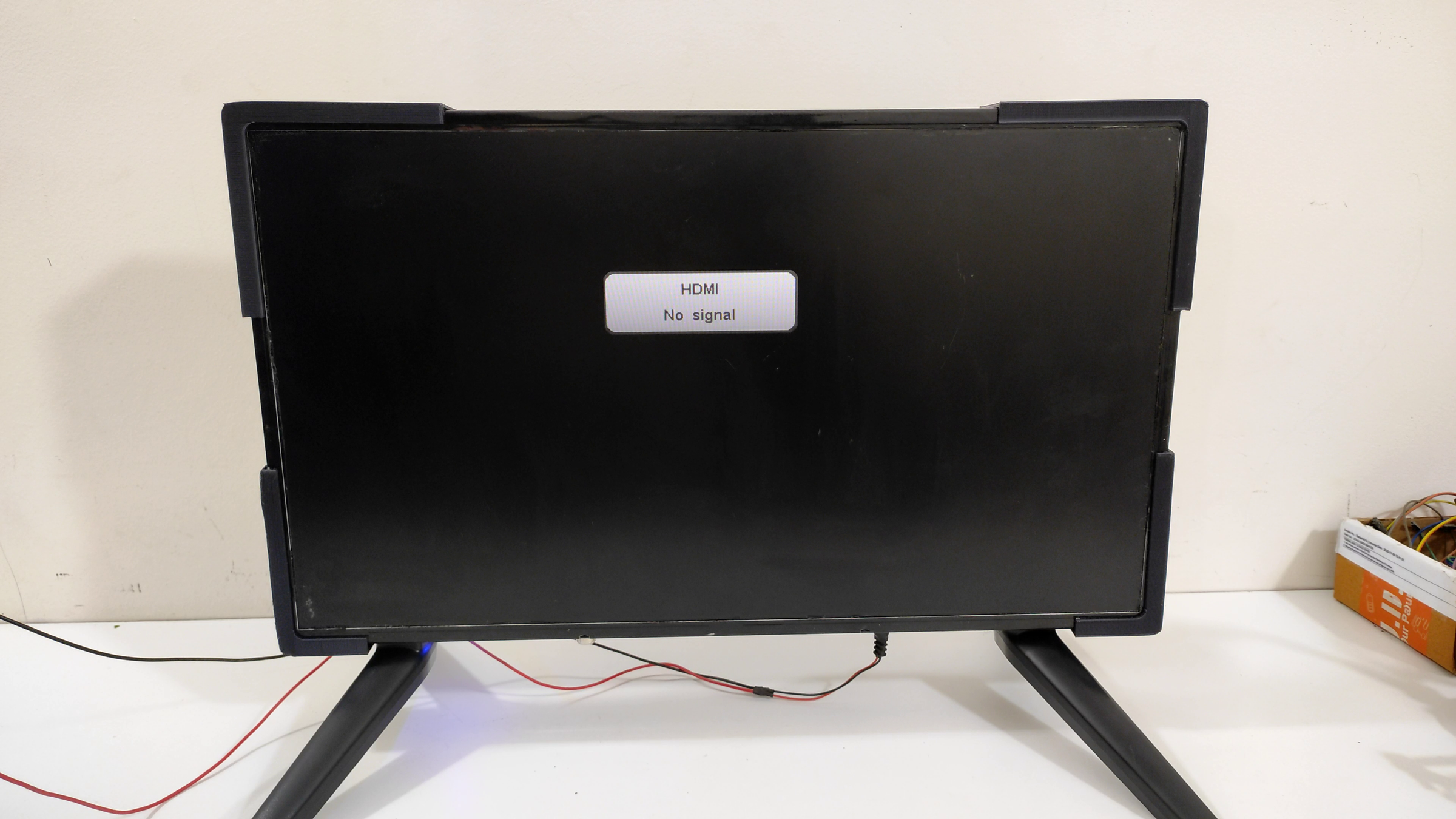 Convert Old Display Panel Into Sleek Monitor 10 Steps (with Pictures