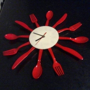 3D Printed Disposable Flatware Clock (after Samuel Bernier's Design)