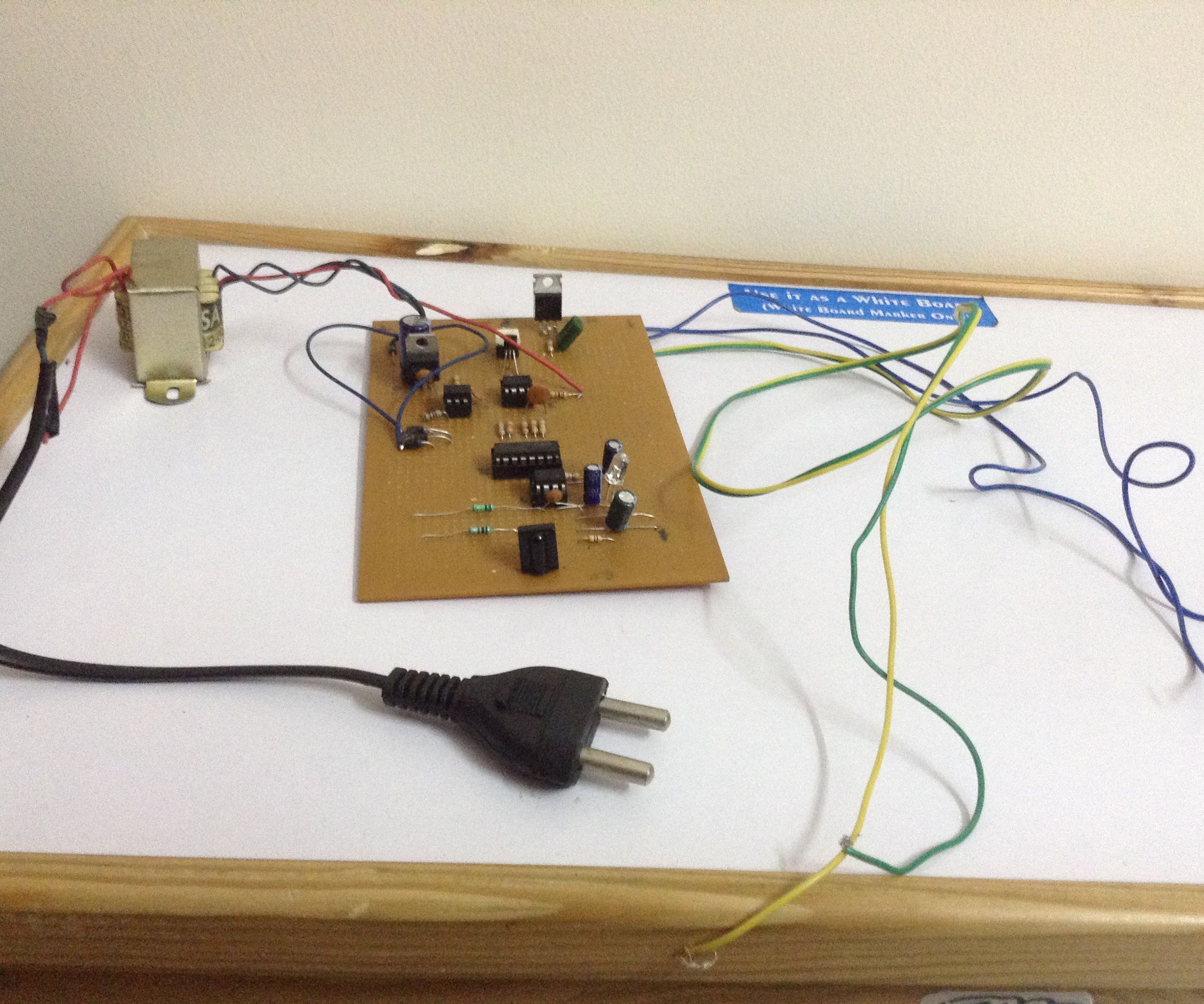 Cheap and Reliable Remote Control Fan Regulator