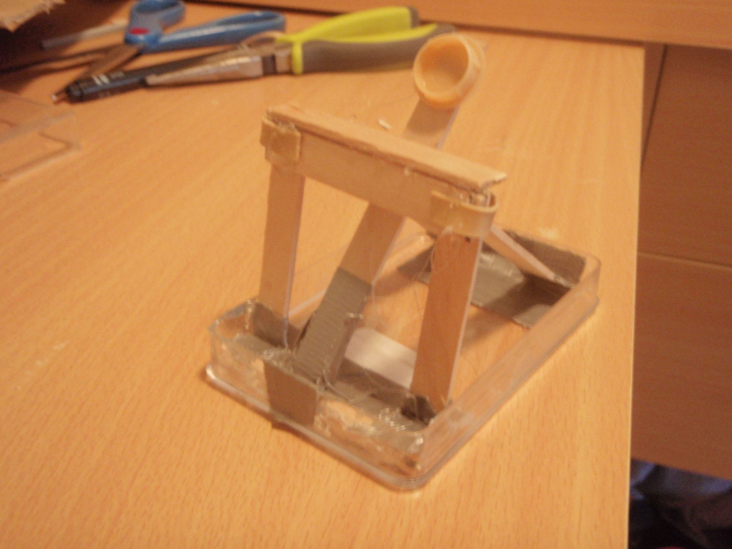 Folding Pocket Catapult