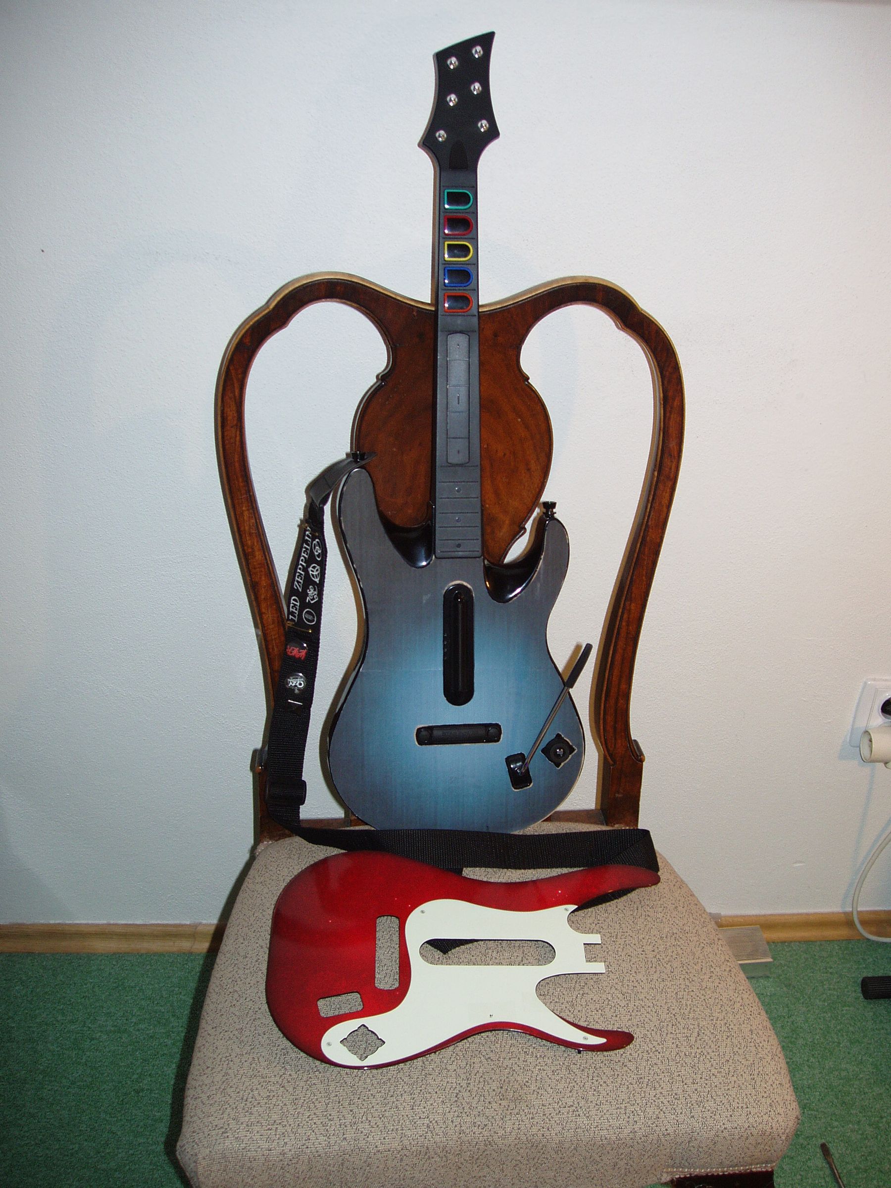 Make Your Very Own Guitar Hero / Band Hero Guitar Faceplate