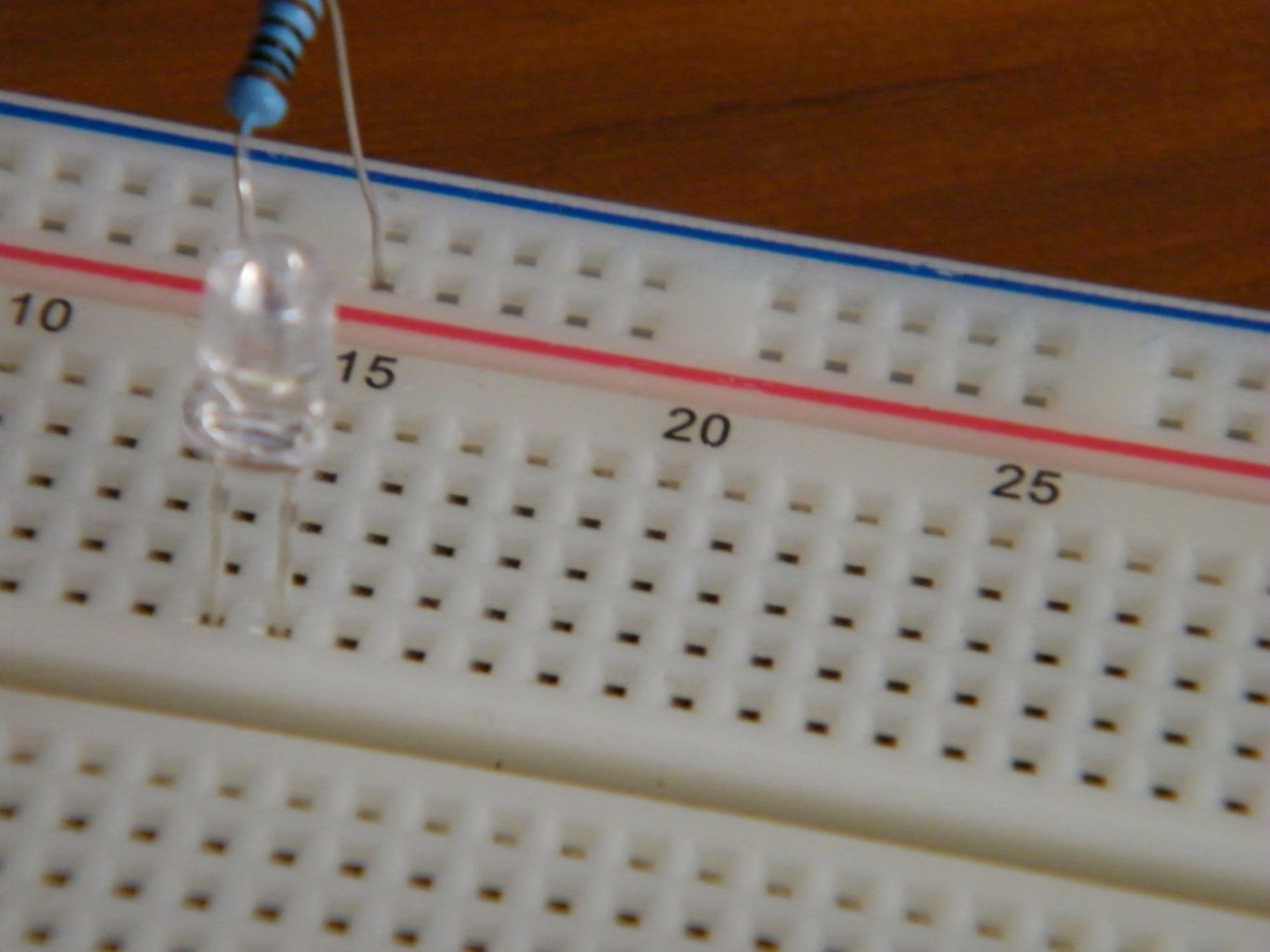 How to Use a Breadboard with Example 4 Steps with Pictures Circuit Diagram