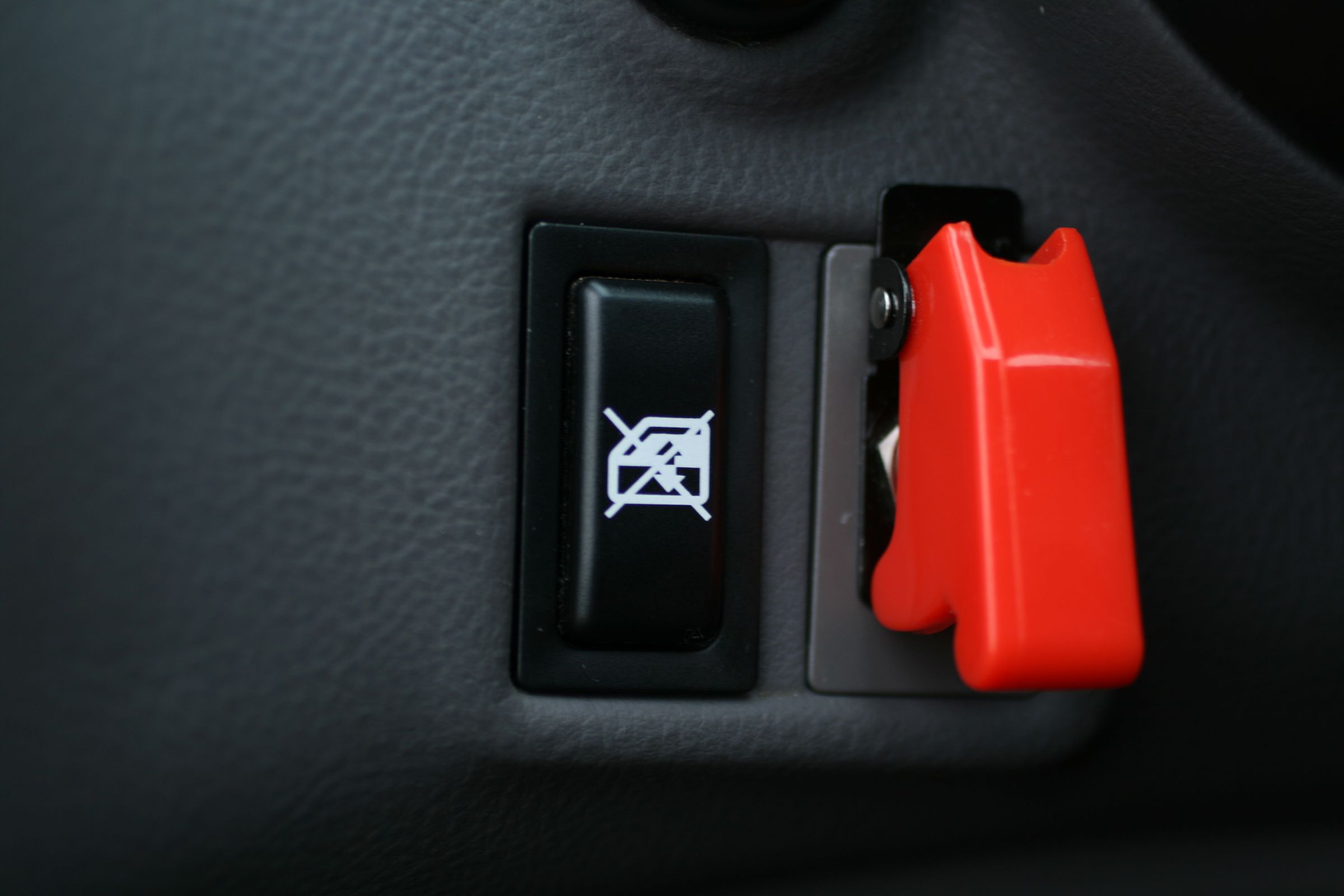 Killswitch: Car Security on the Cheap. : 5 Steps - Instructables