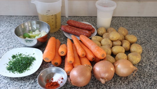  Potatoe - Carrot Stew With Mettwurst Celery & Leek Recipe