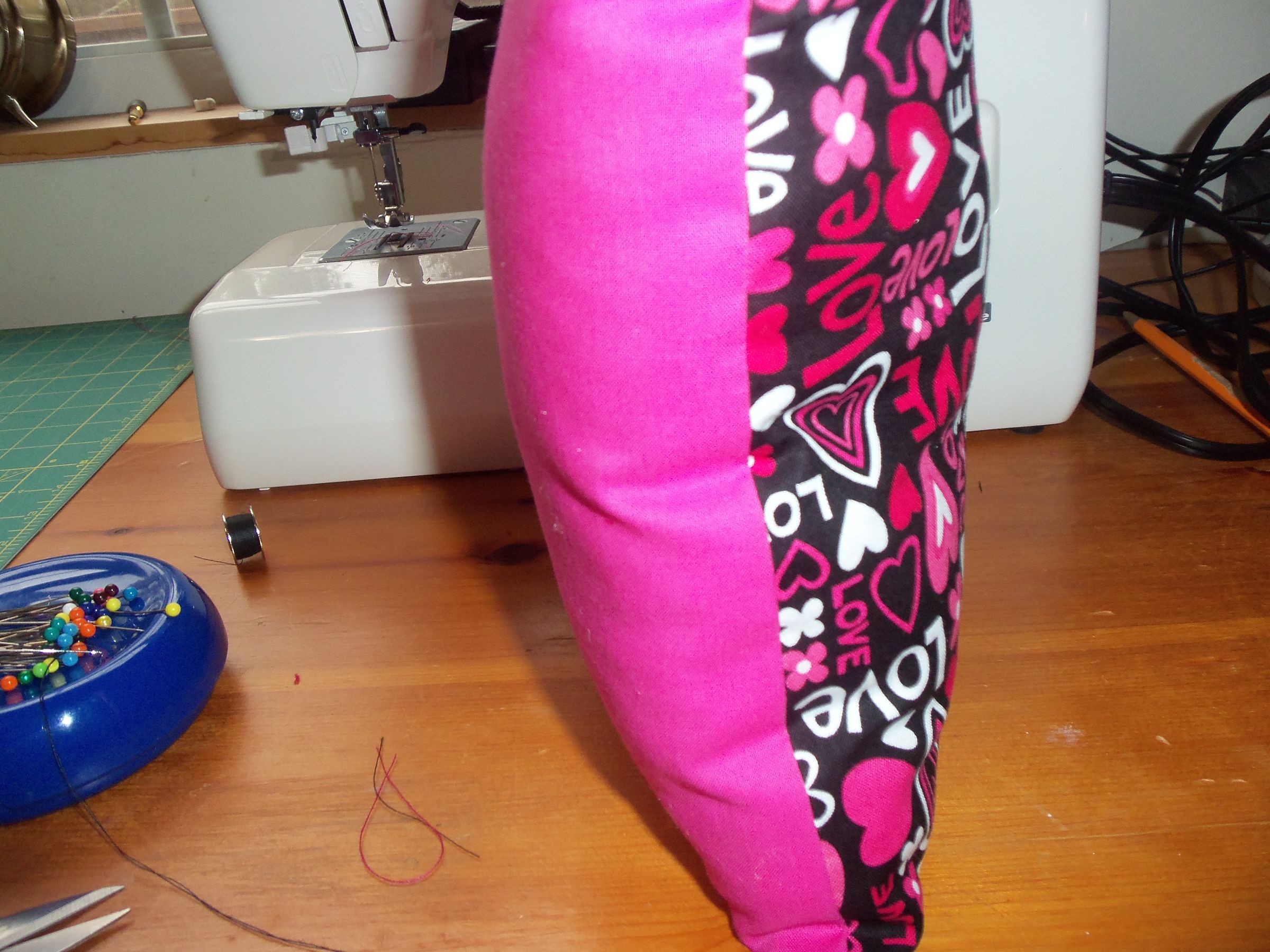 Easy Throw Pillow. 11 Steps Instructables