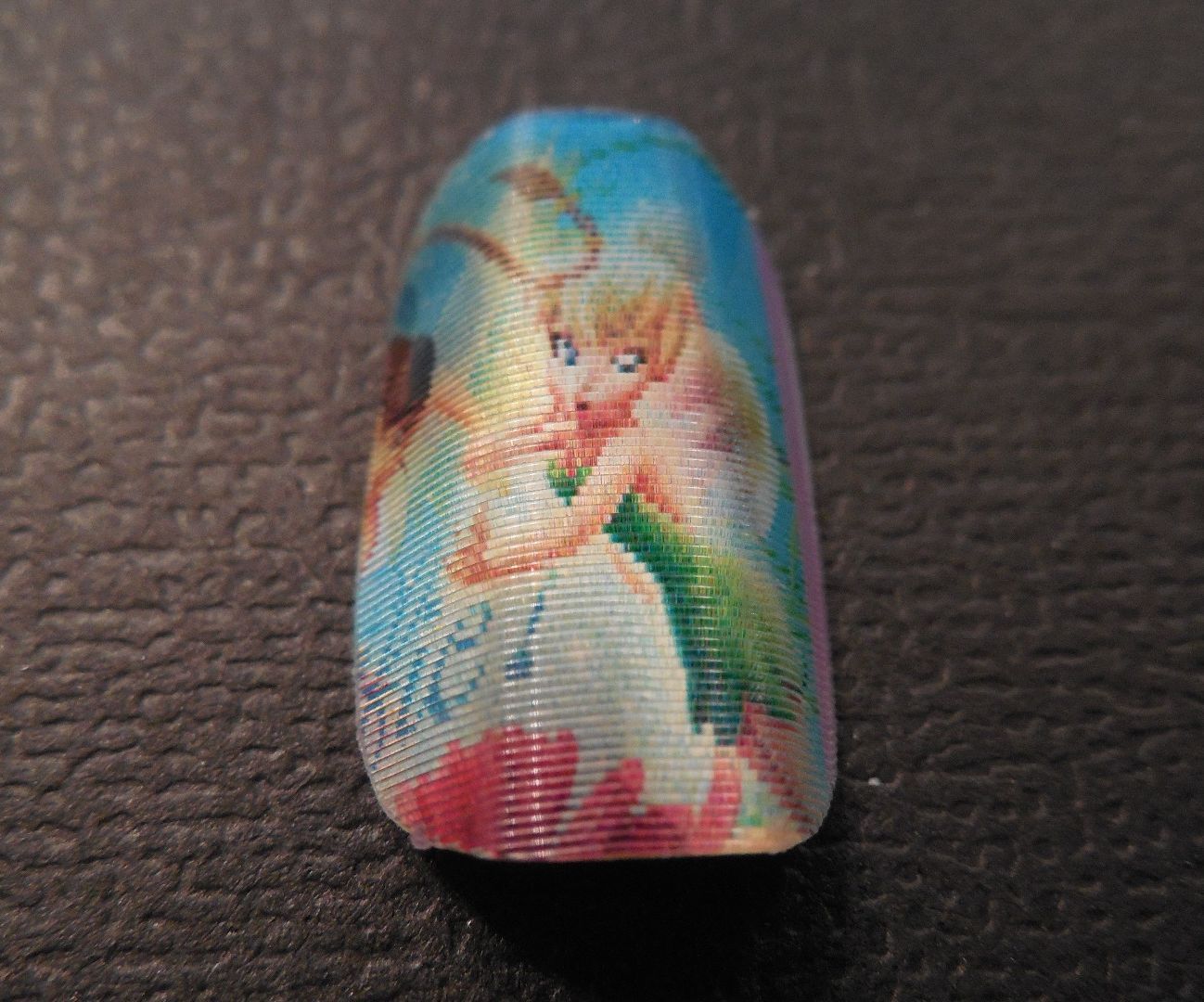 Nails -n- Motion (lenticular Image Hack)