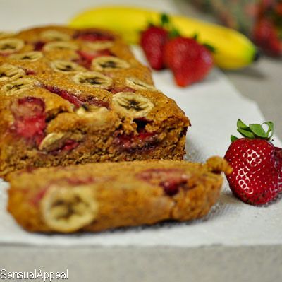 Strawberry Banana Bread (vegan)