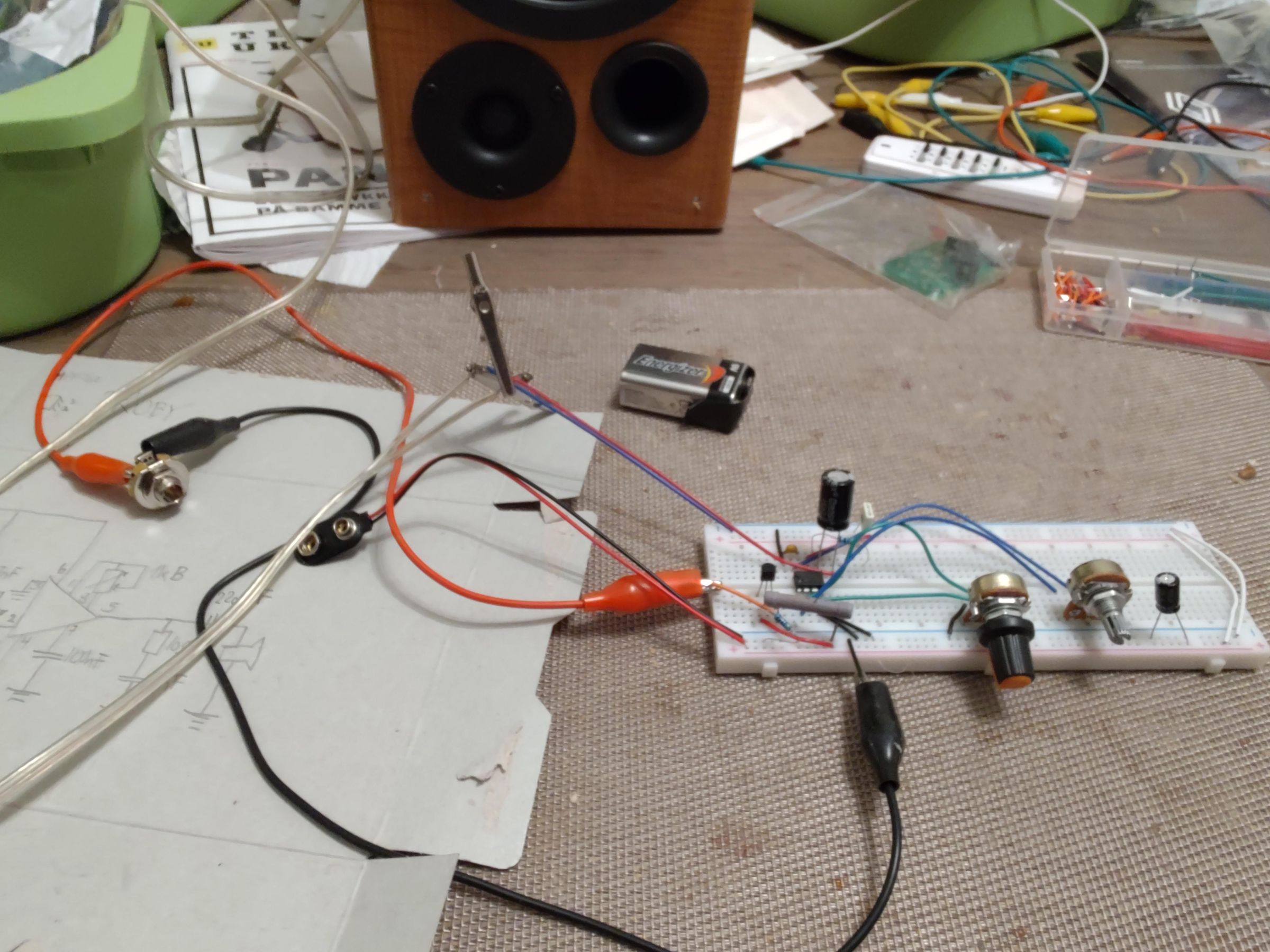 Simple LM386 Based Guitar Amplifier : 5 Steps - Instructables