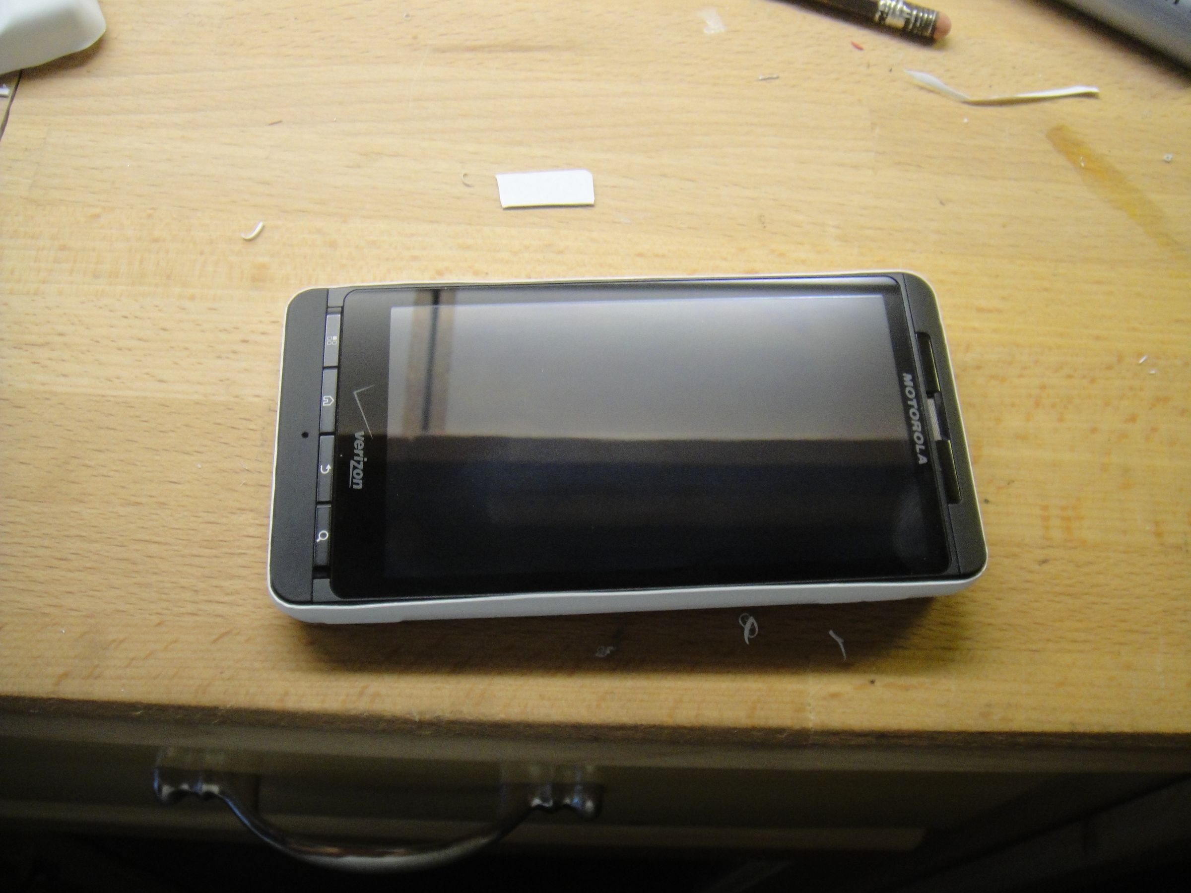 Low profile cell phone shell case