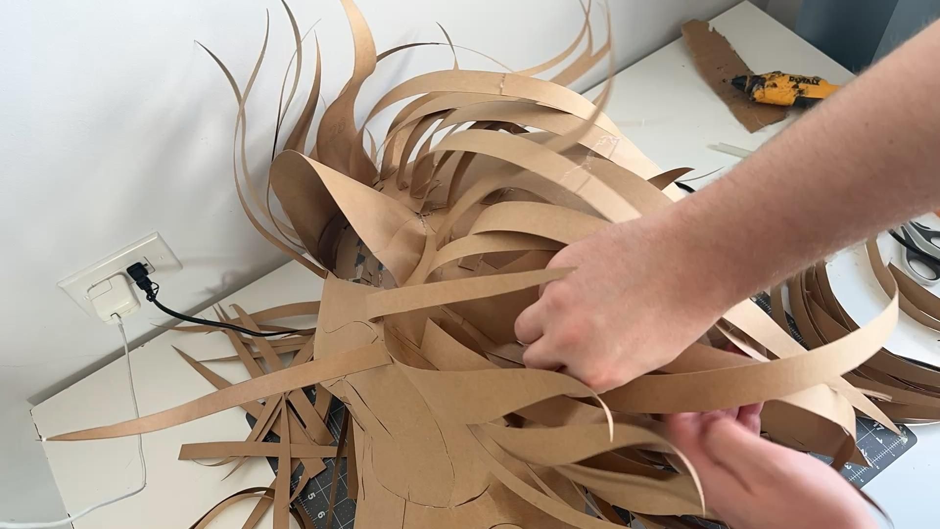 Glue the Mane