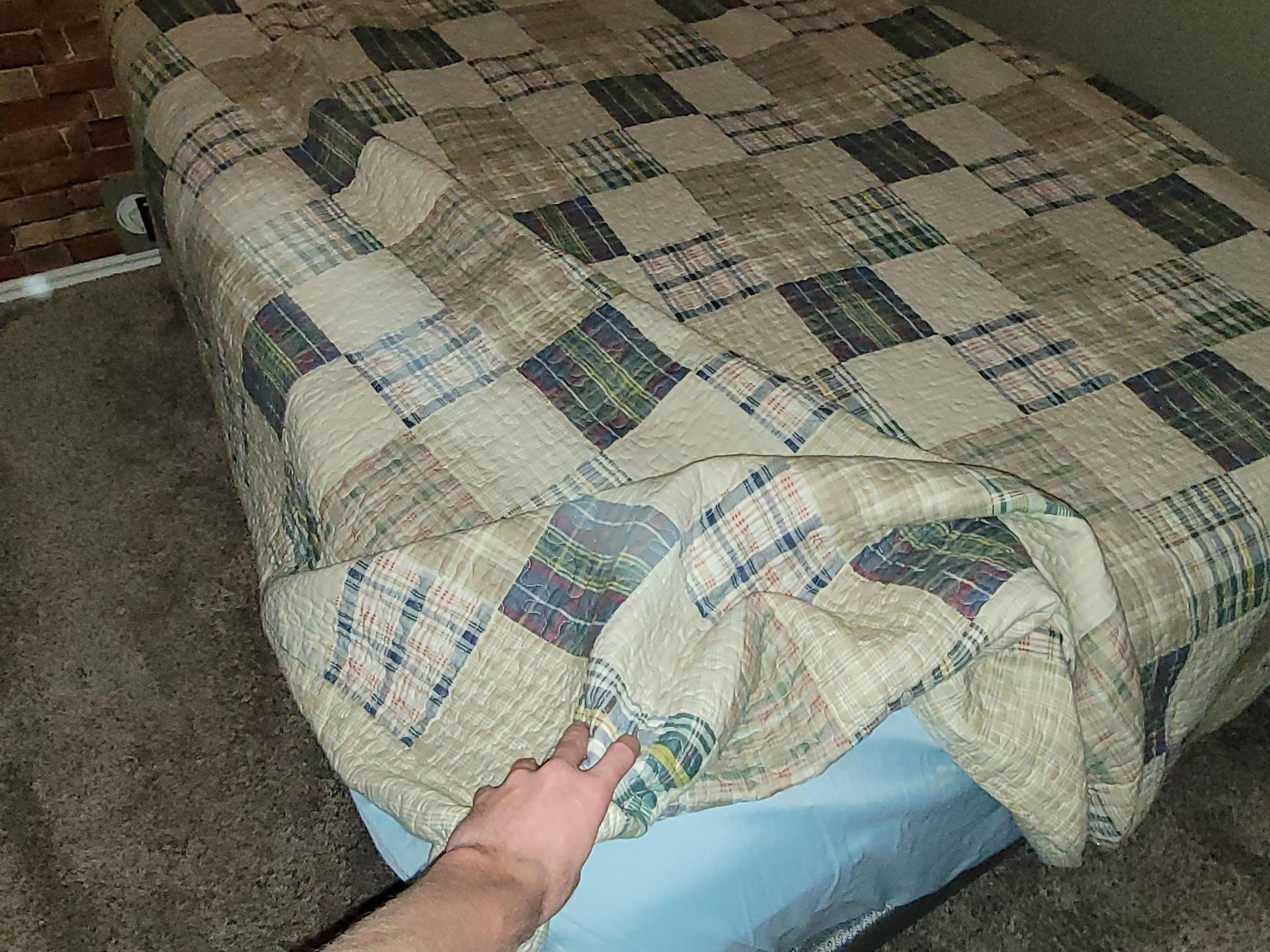 How to Make a Bed Like a Pro 10 Steps Instructables