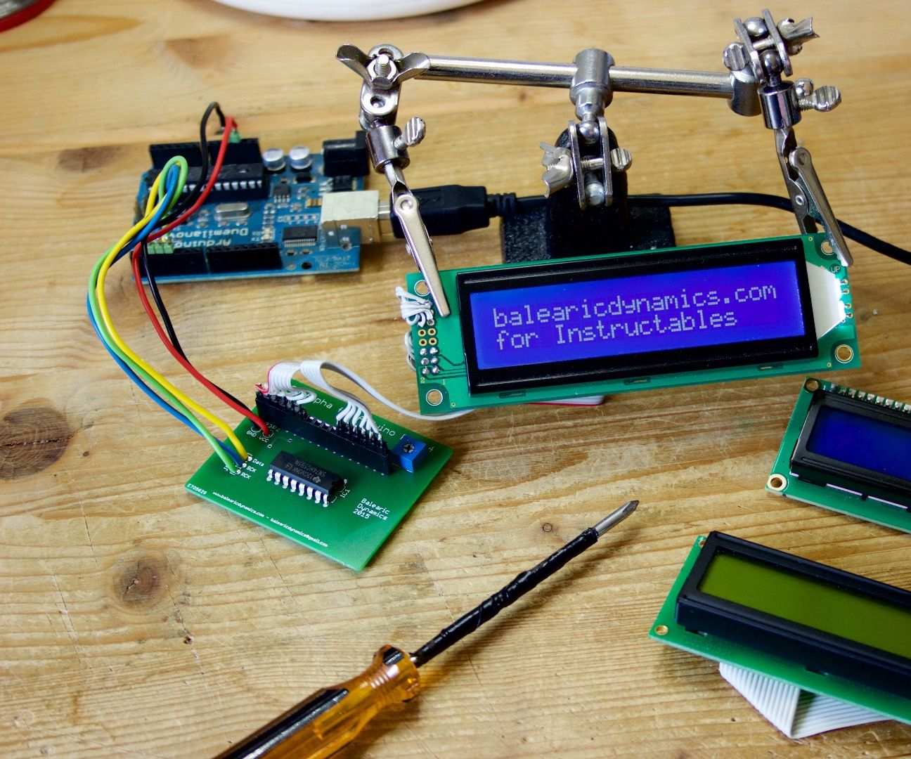Alphanumeric Display Arduino Kit: Assembly Tutorial