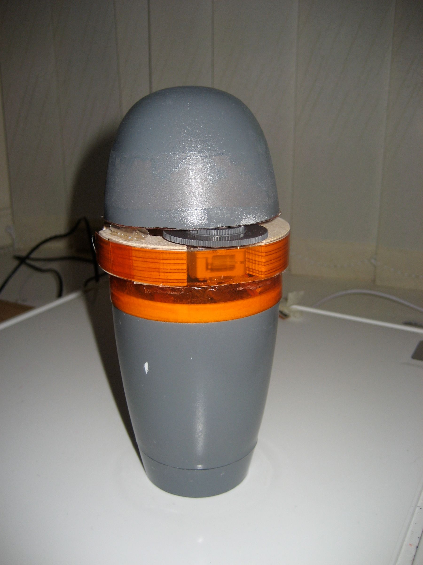 The Travelling Radio: Hacking a Radio for Someone Who Travels the World