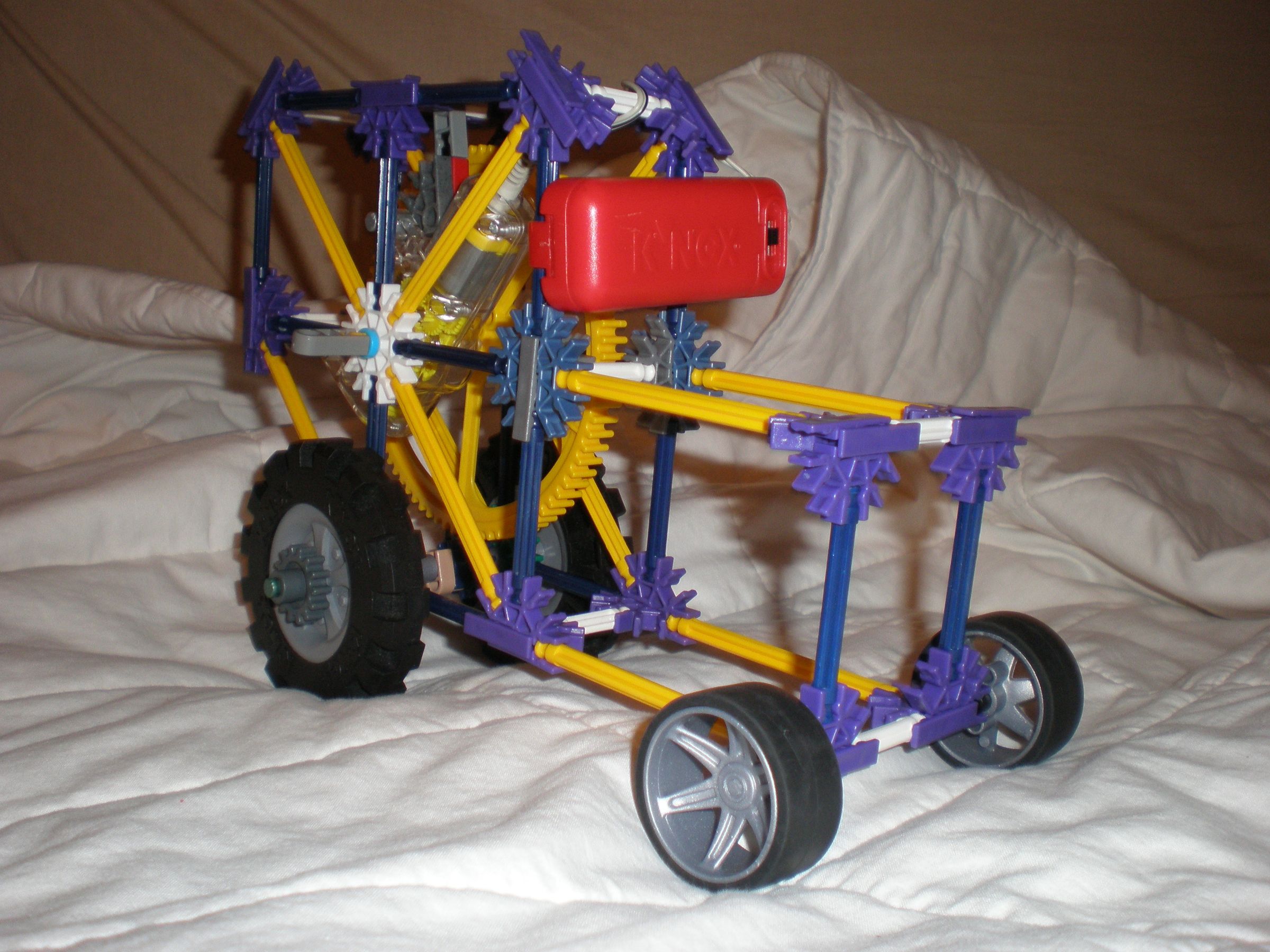 Knex Drag-racer