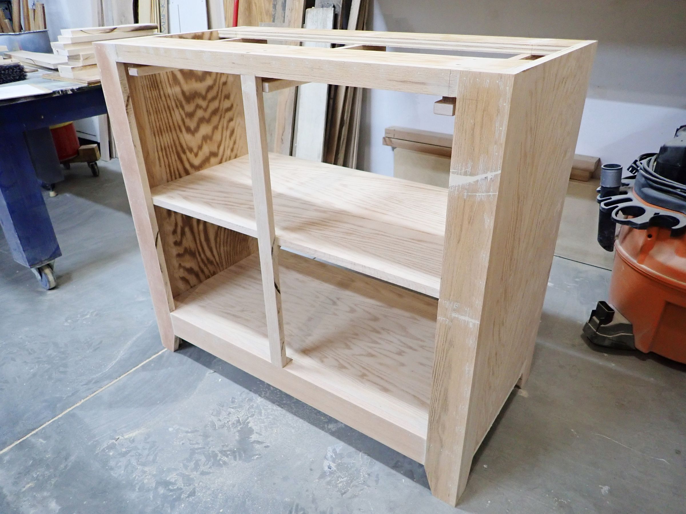 Make a Farmhouse Style Hutch : 14 Steps (with Pictures) - Instructables