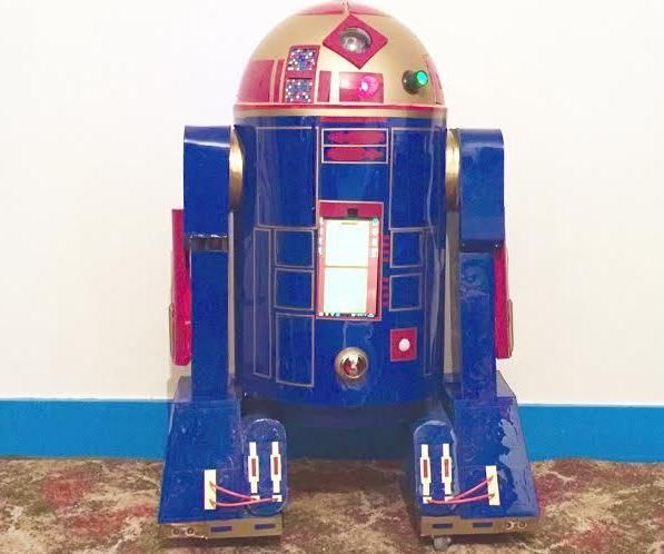 Multi-Functional Star Wars Astromech Droid