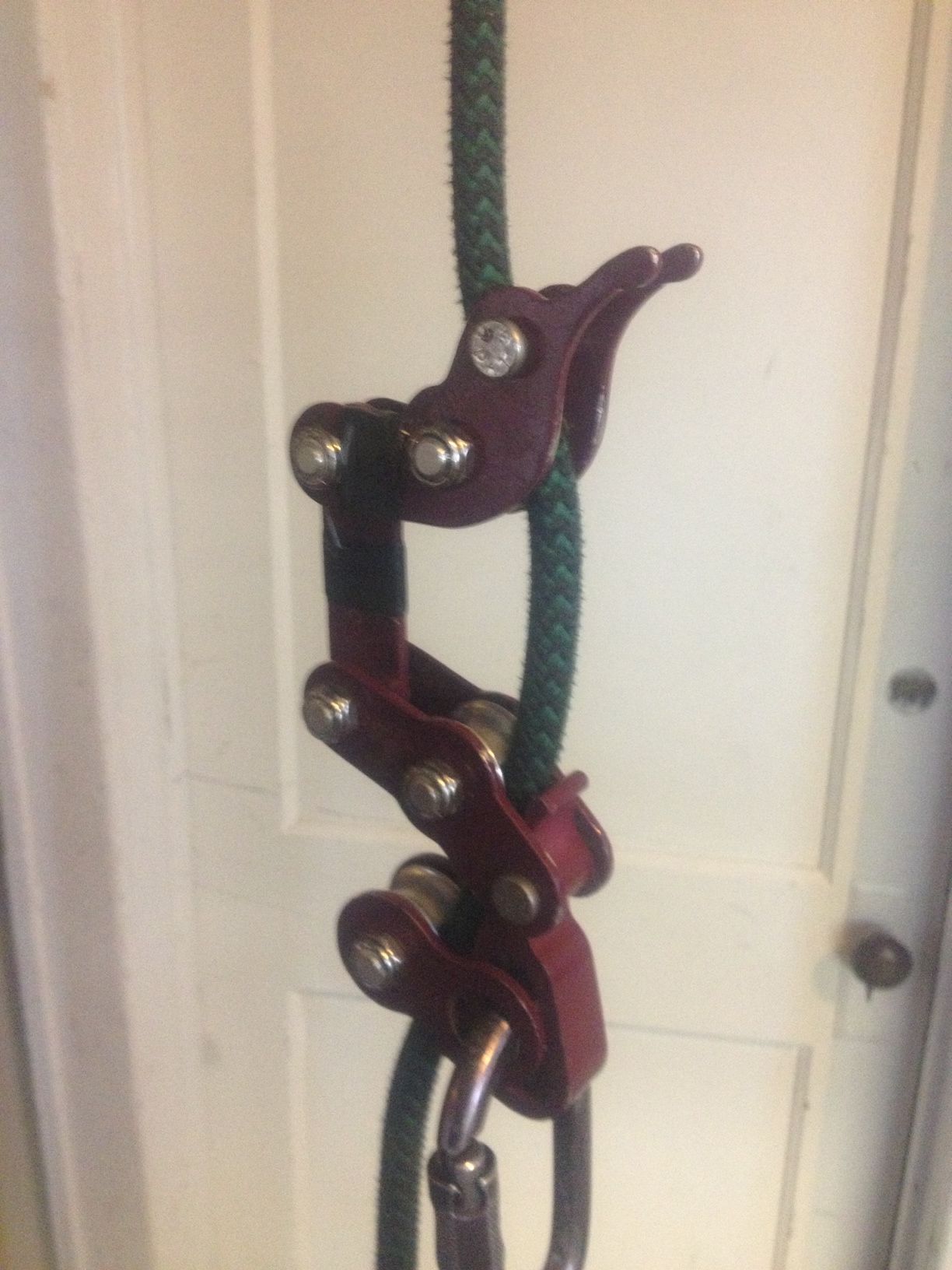 Singing Tree Rope Runner