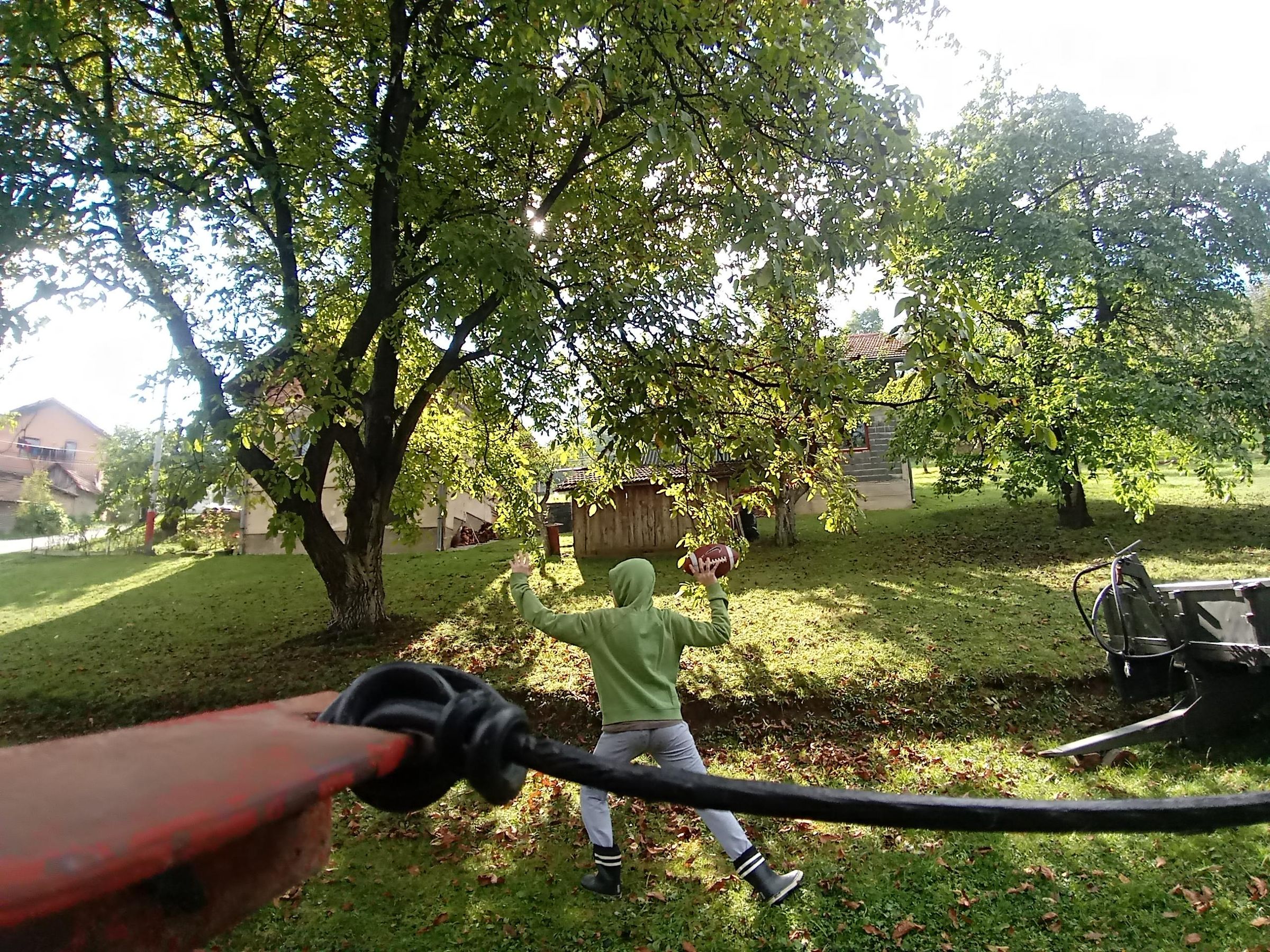 How to Throw a Football Accurately 5 Steps Instructables