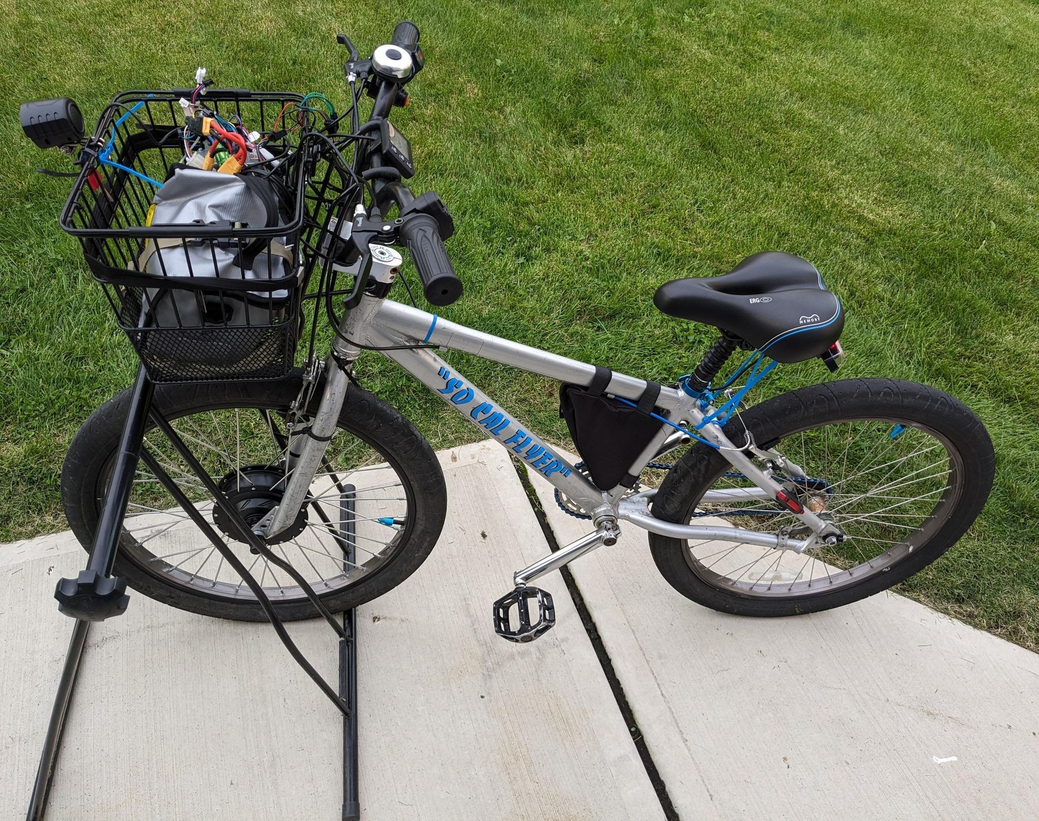Electric BMX SE Bikes "So Cal Flyer" 25mph EBike : 19 Steps - Instructables