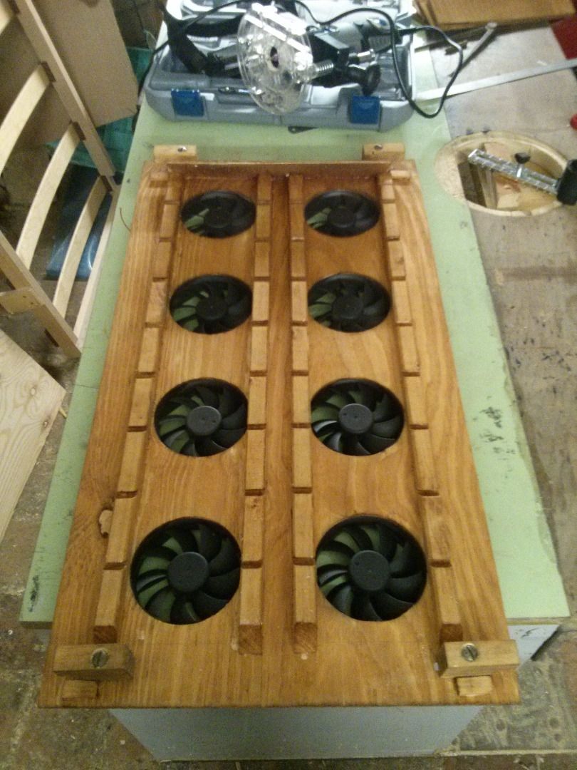 Window Blind With Forced Ventilation