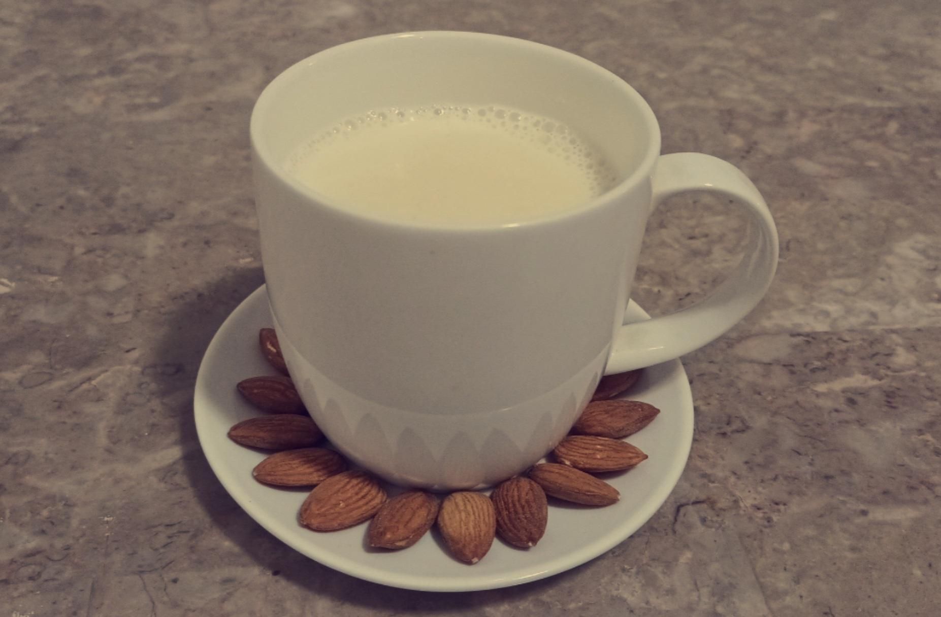 Warm Almond Milk 5 Steps (with Pictures) Instructables