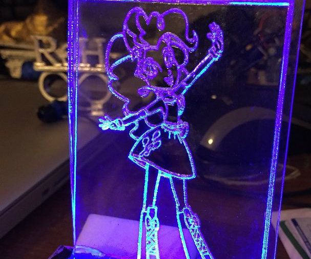 Pinkie Pie Cake Topper