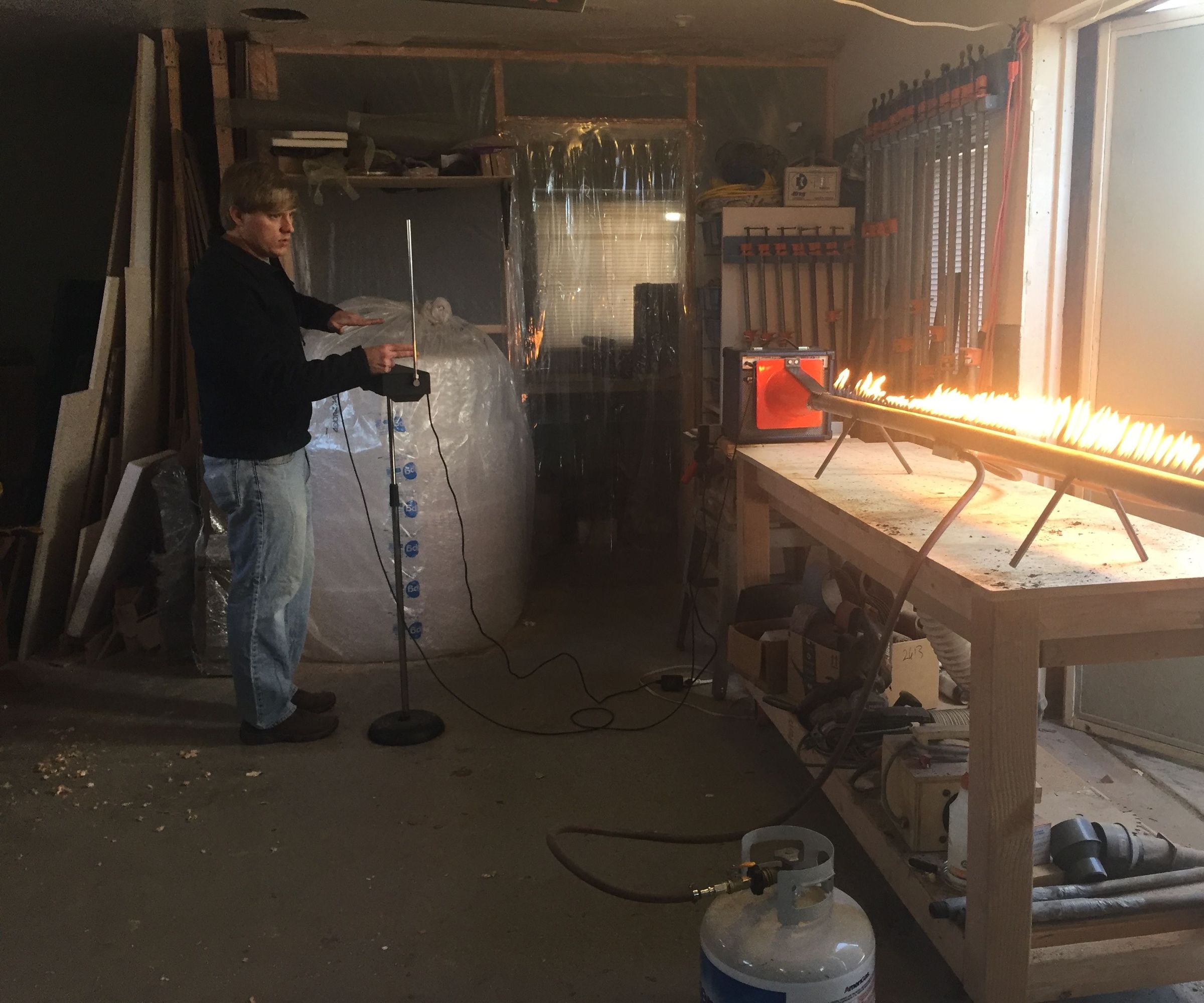 Rubens' Tube With Theremin