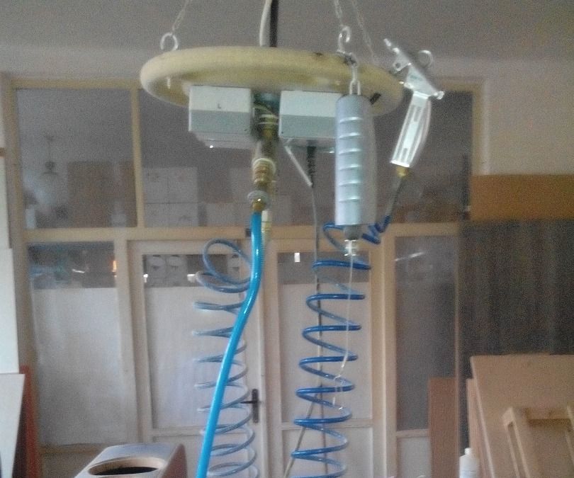 Power and pressure air UFO for the shop