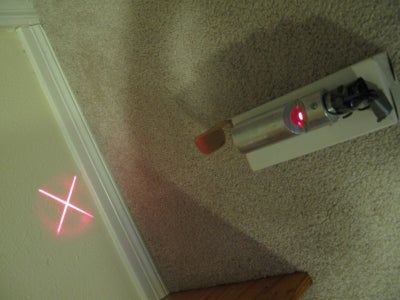 Cross-laser Collimator for Newtonian Telescopes