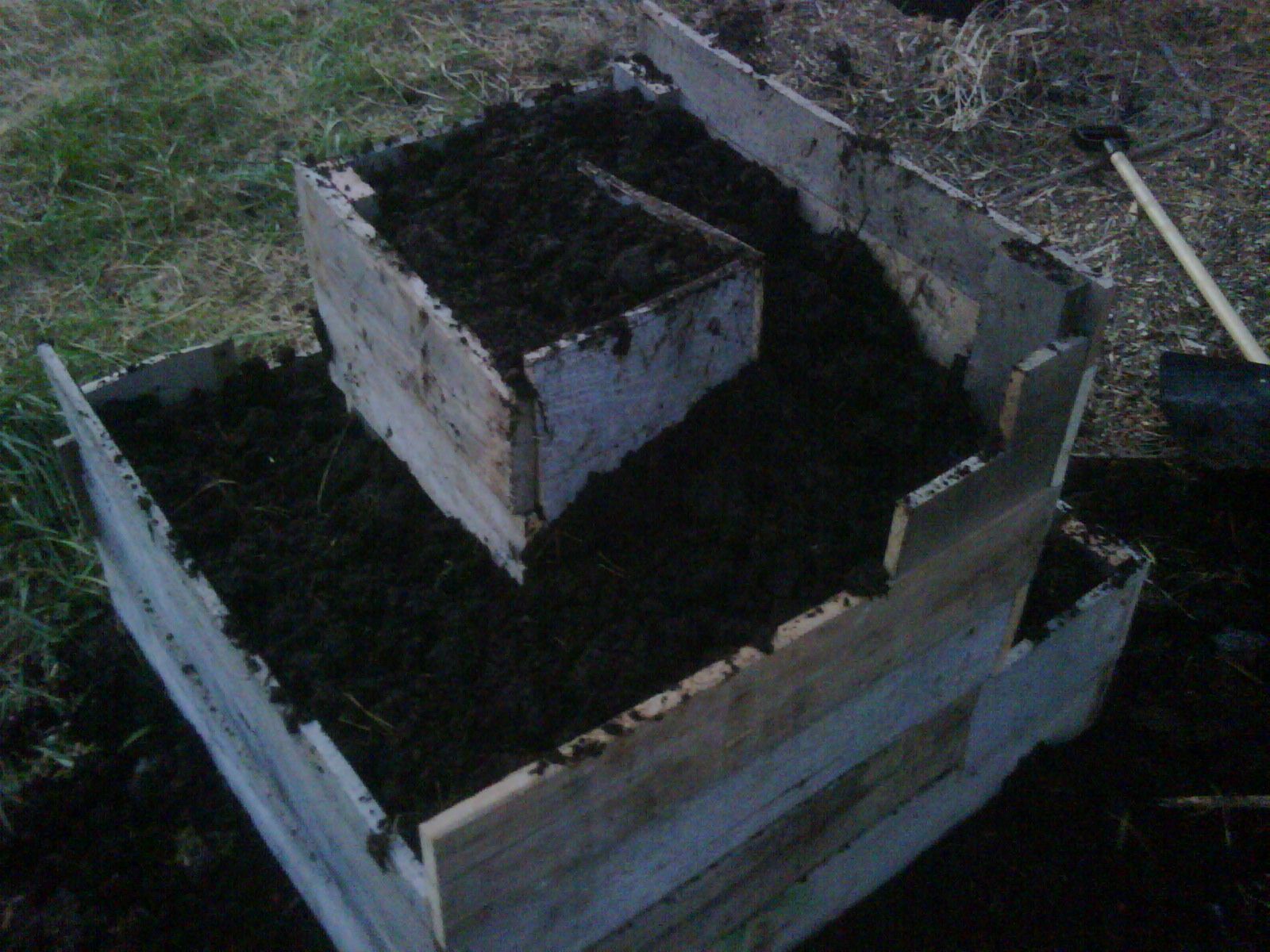 How to Build a Spiral Herb Garden Box From Recycled Material