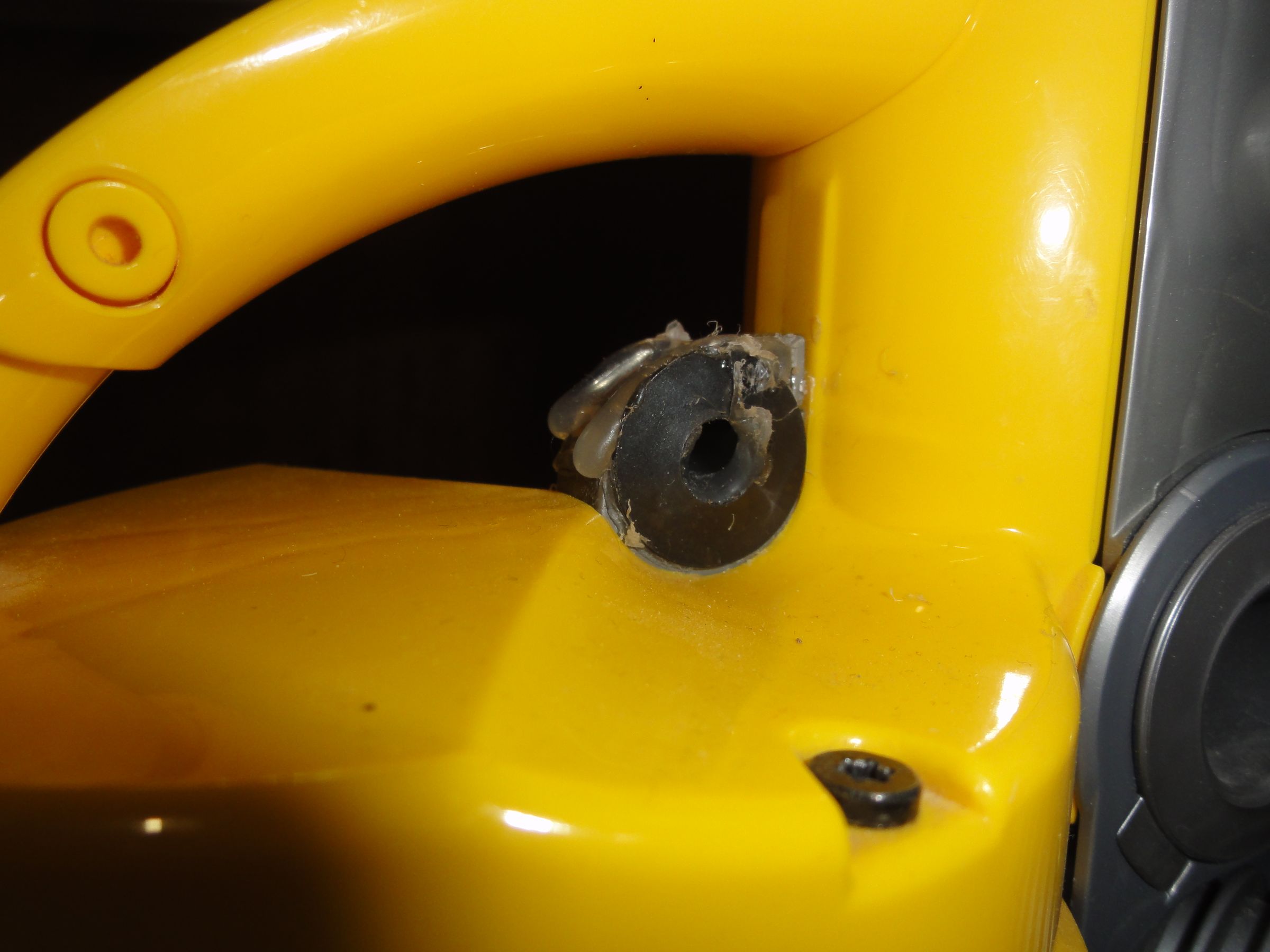 Repair a Dyson Vacuum Trigger (to empty dirt)