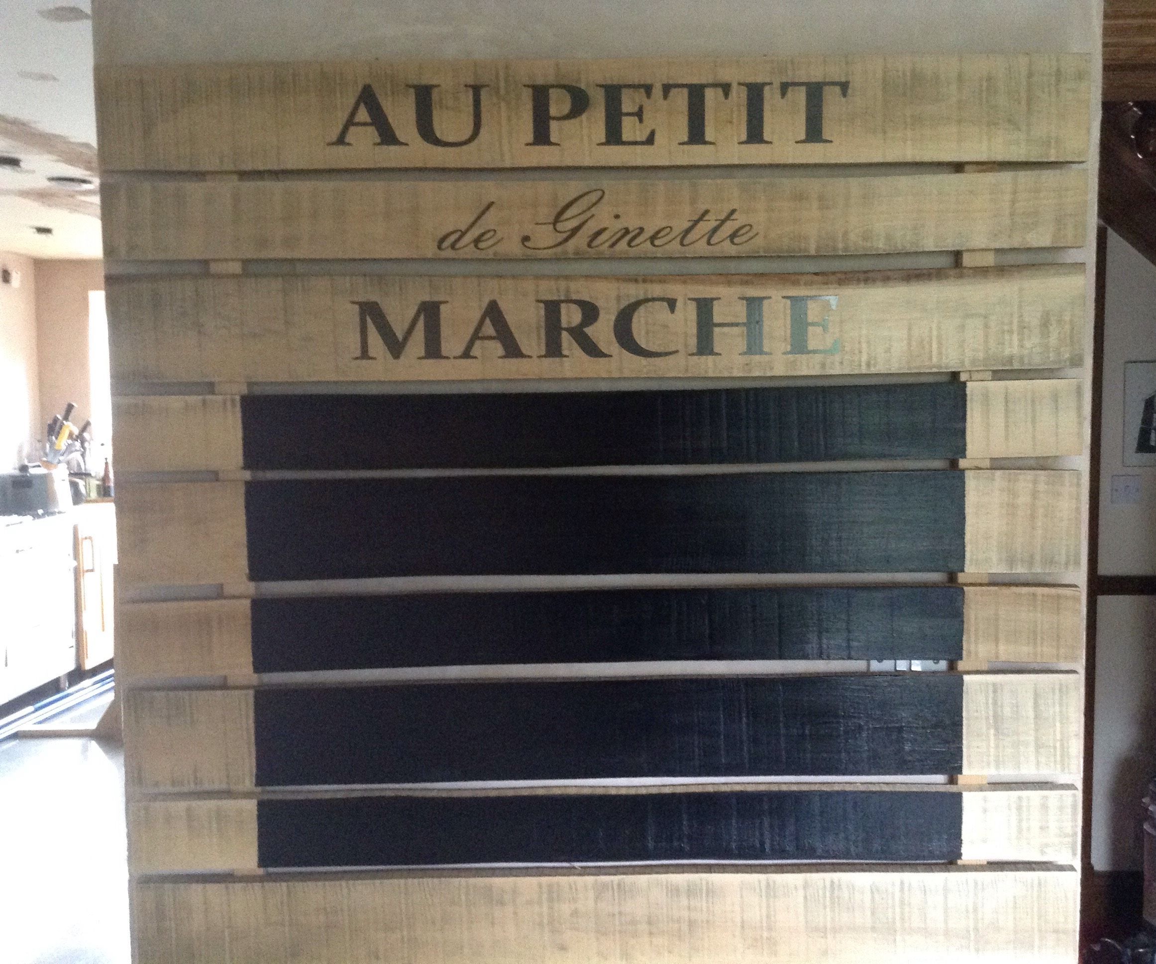 Rustic & Stylish Pallet Wall Display