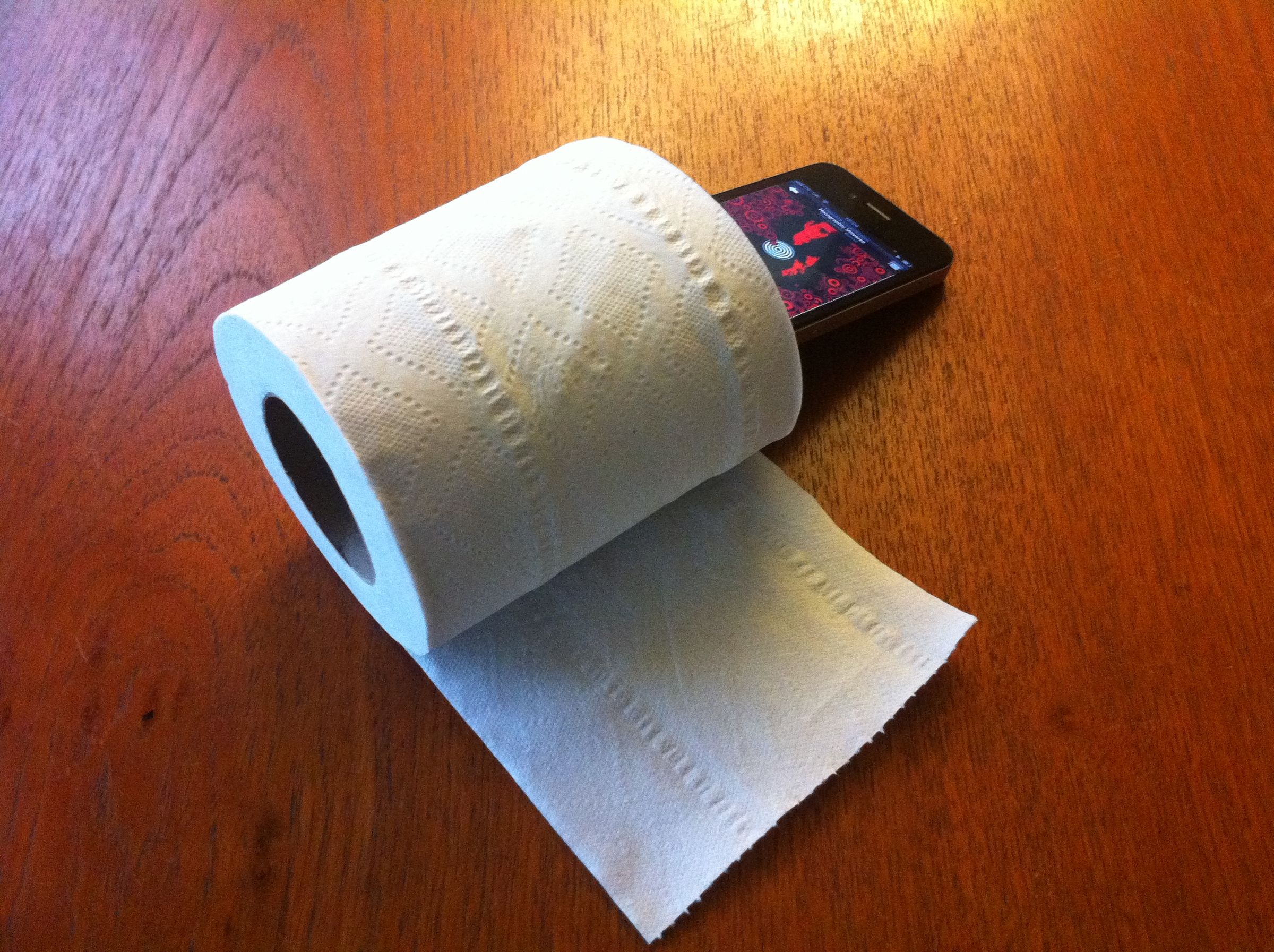Super Cheap Acoustically Amplifier (horn Type) for IPhone/iPod Touch