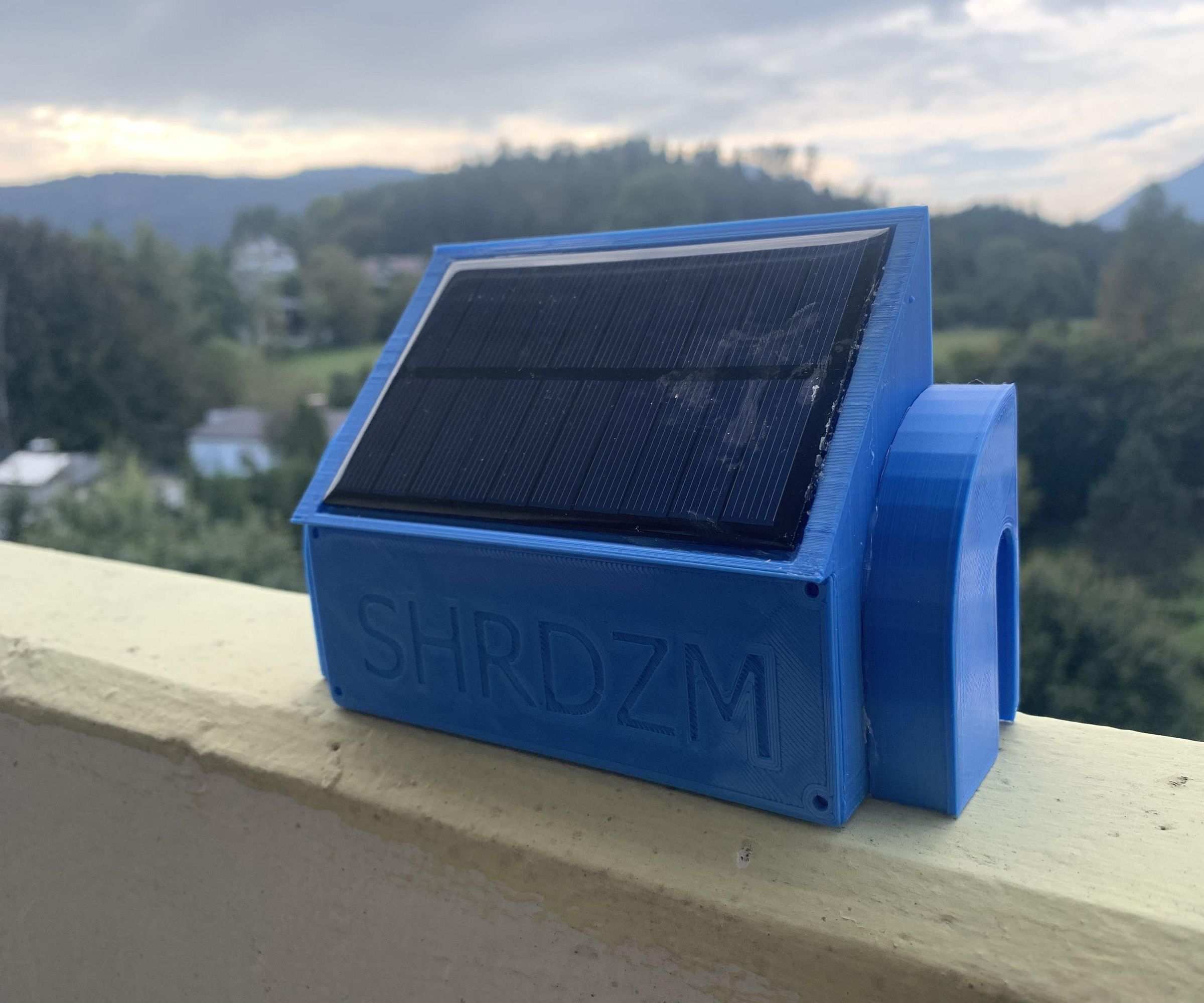 Solar Powered Particle Measurement With Optional Push to OpenSenseMap Via Home Automation Solution