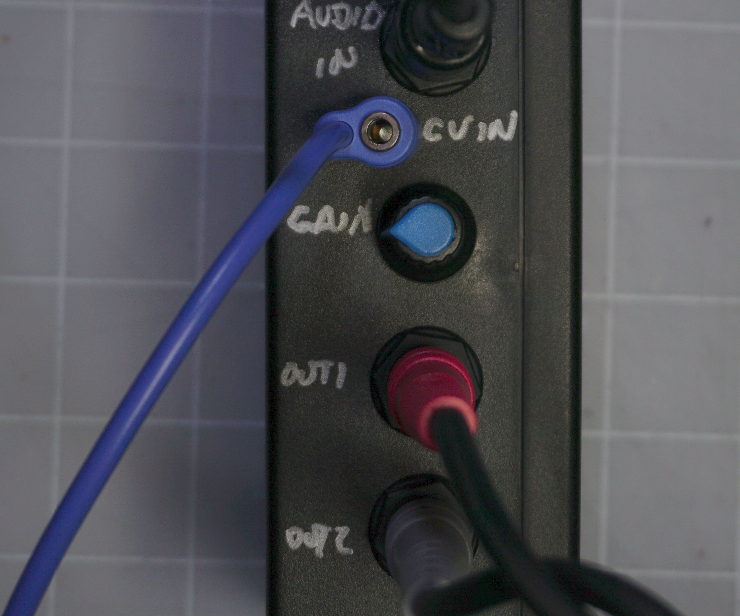 CV Controlled Mono to Stereo Module-Eurorack Format