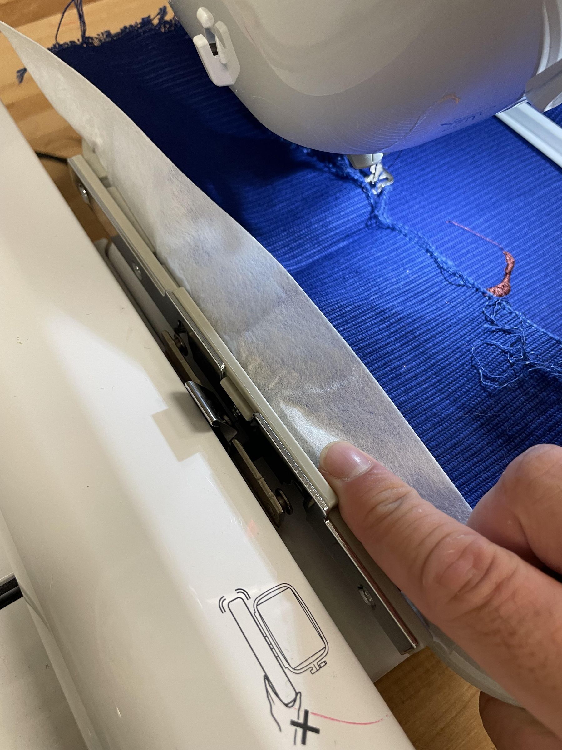 Getting Started With the Brother PE800 Embroidery Machine 8 Steps