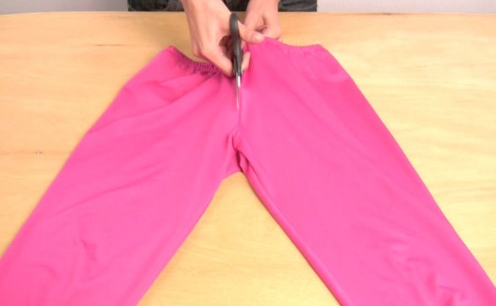 Turn a Legging Into a Bikini