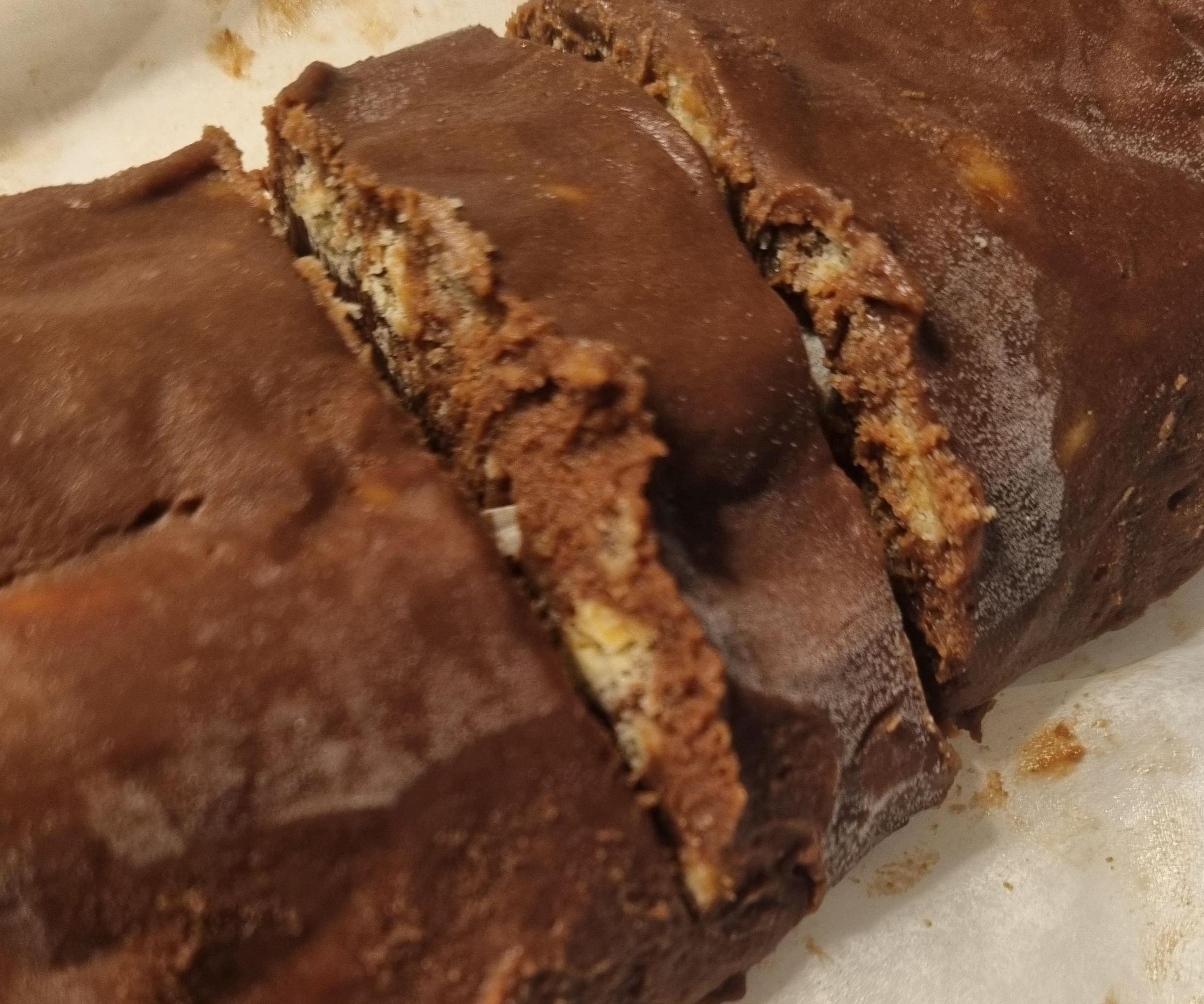 A Simple and Nostalgic Chocolate "sausage"