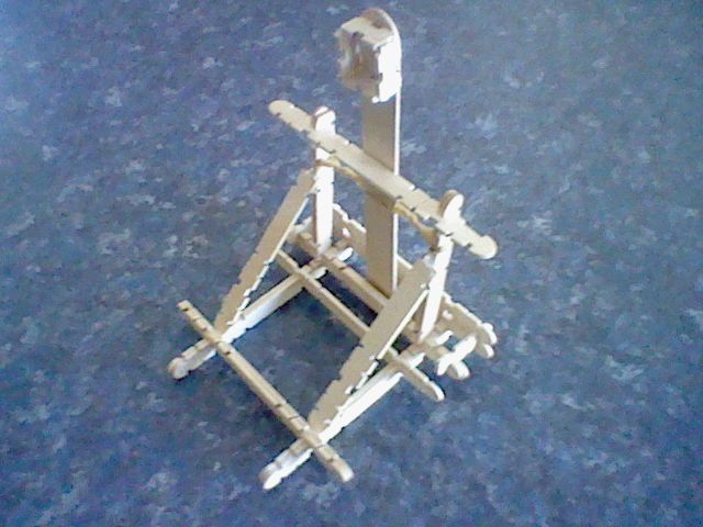 How to Make a Skill-stick Thing That Flings Stuff(catapult)