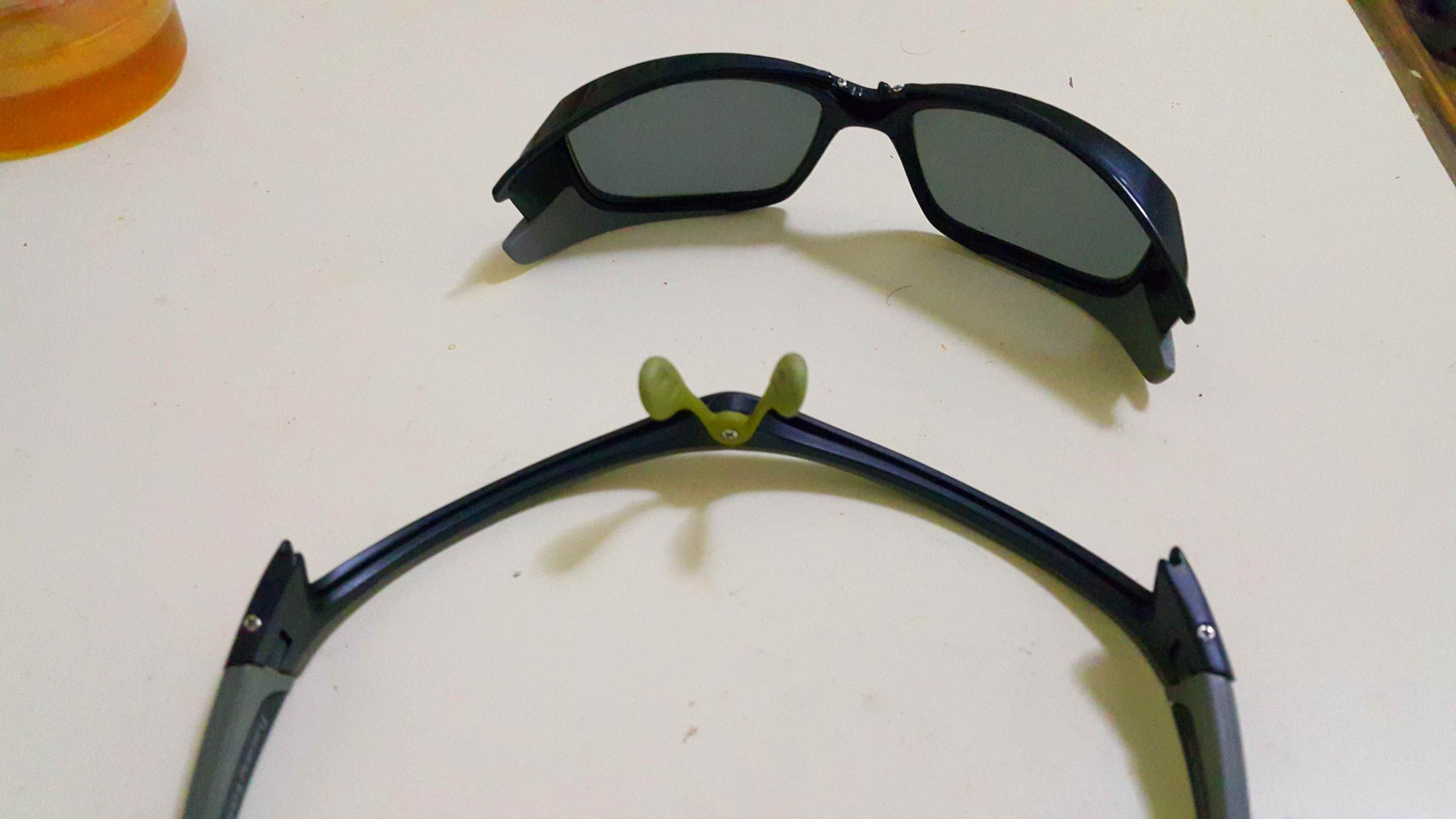 Fixing My Broken Sunglasses. 3 Steps Instructables
