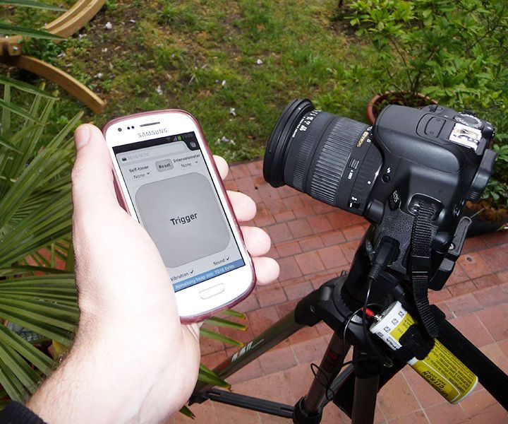 Trigger Your DSLR Wirelessly With Smartphone and ESP8266 Wi-fi Module