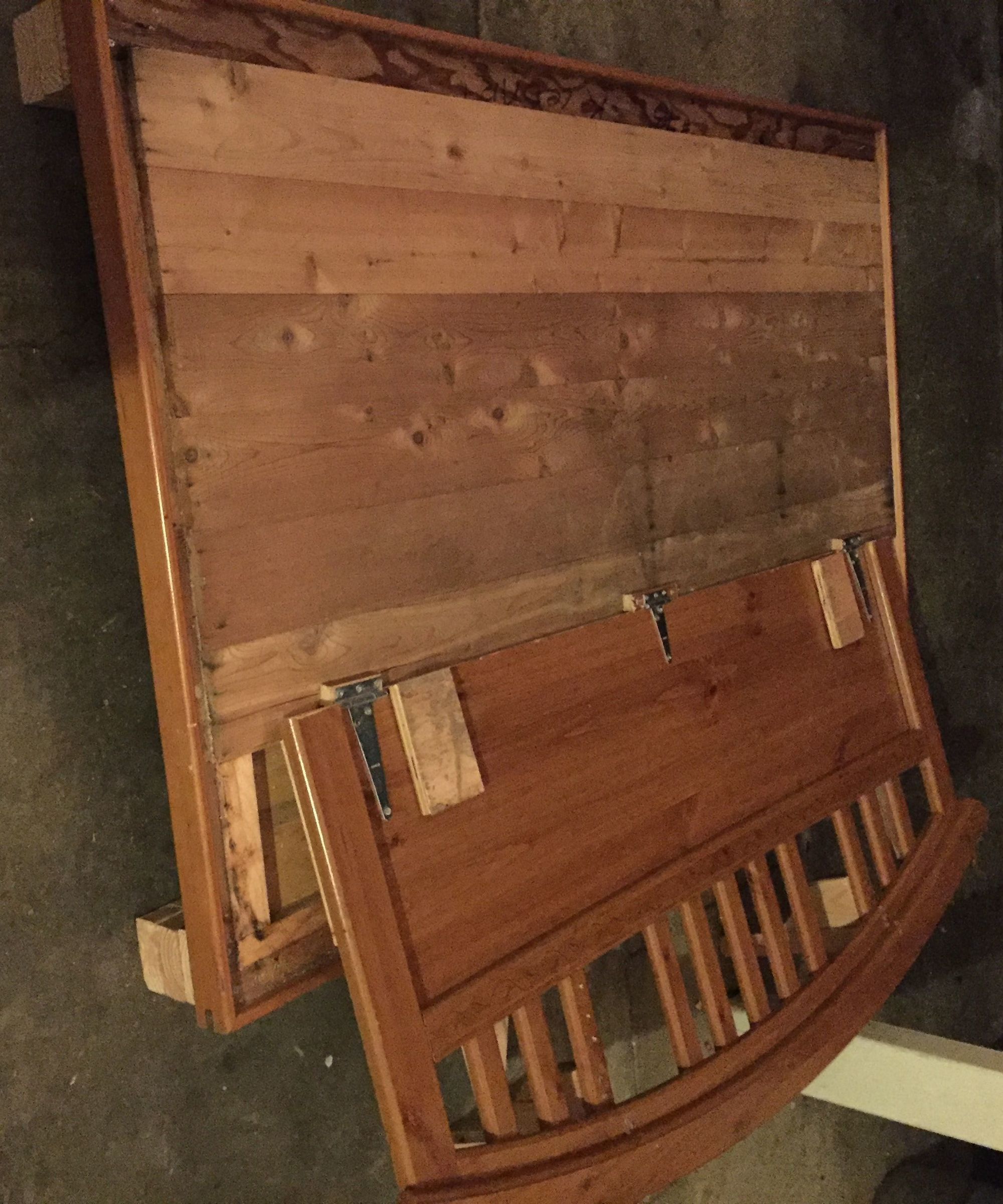 How to Make a Sofa/Bed From an Old Headboard